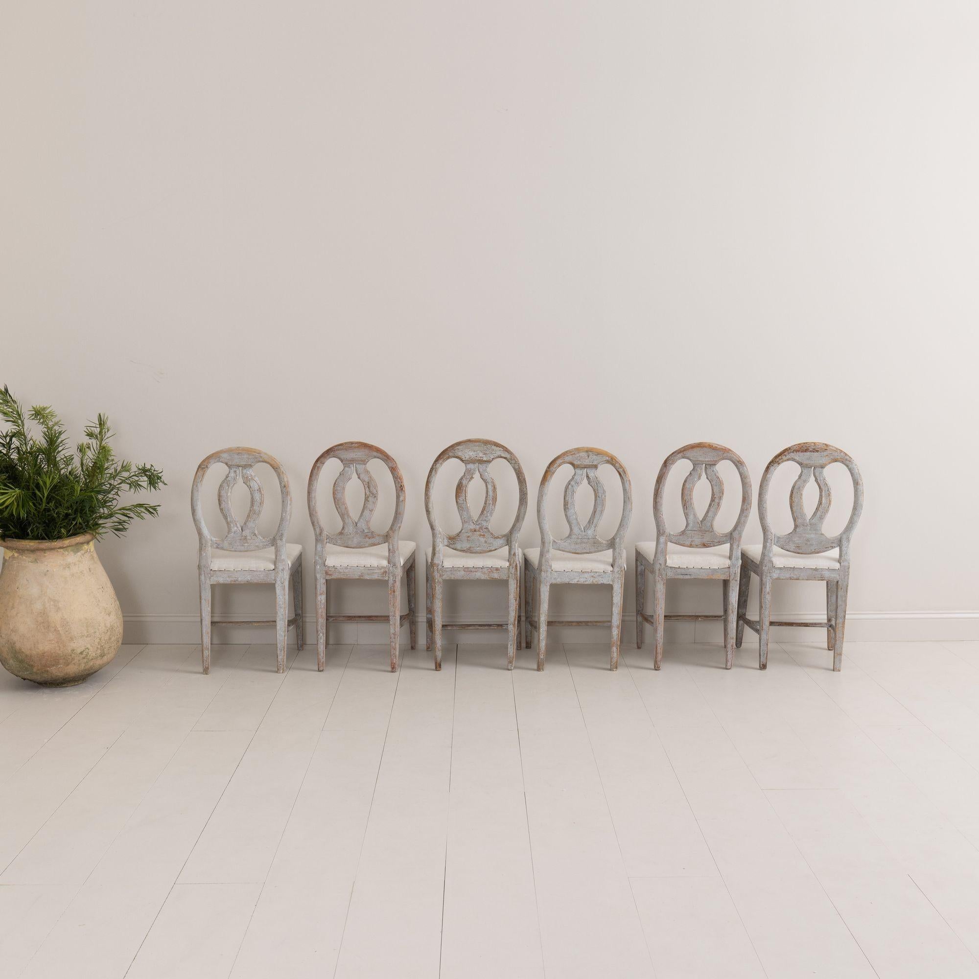 19th c. Collection of Twelve Gustavian 'Swedish Model' Chairs in Original Paint 11