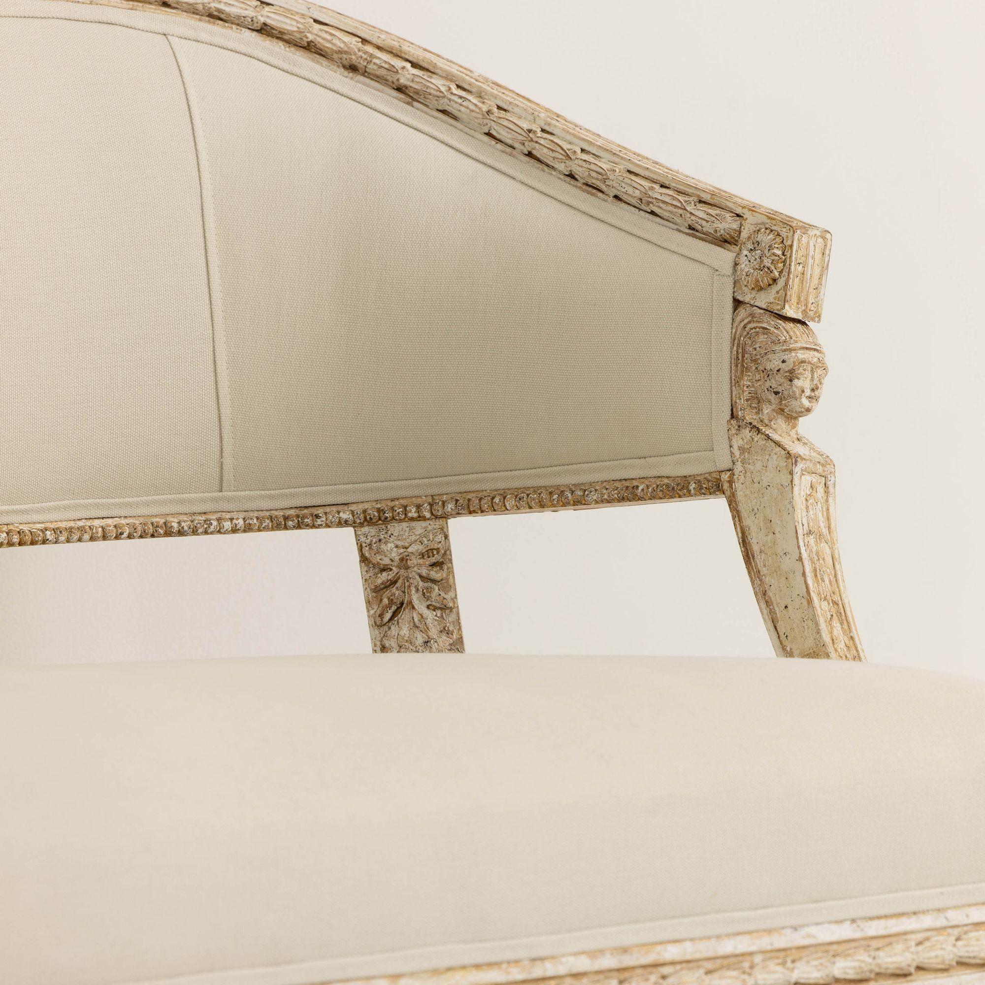 19th c. Swedish Gustavian Settee with Egyptian Carvings in Original Paint For Sale 5