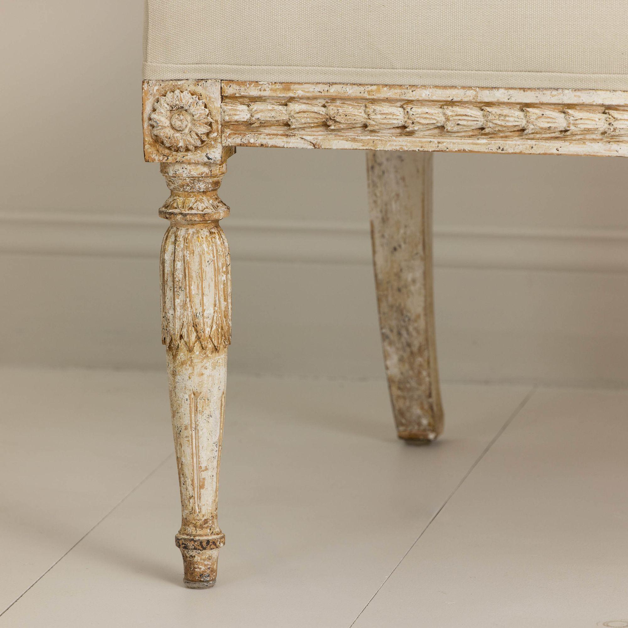 Linen 19th c. Swedish Gustavian Settee with Egyptian Carvings in Original Paint For Sale