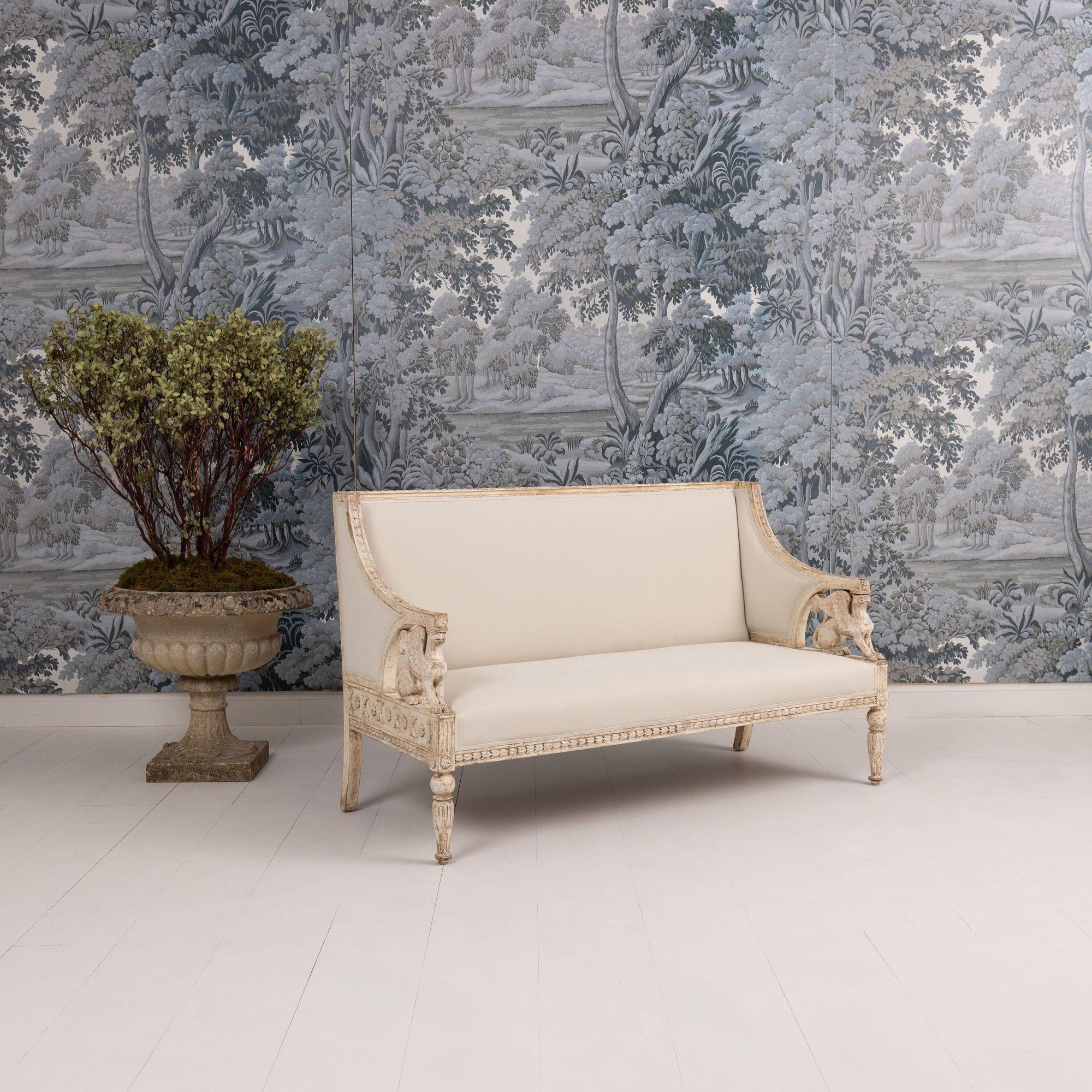 19th c. Swedish Gustavian Sofa Bench with Griffins in Original Paint 9
