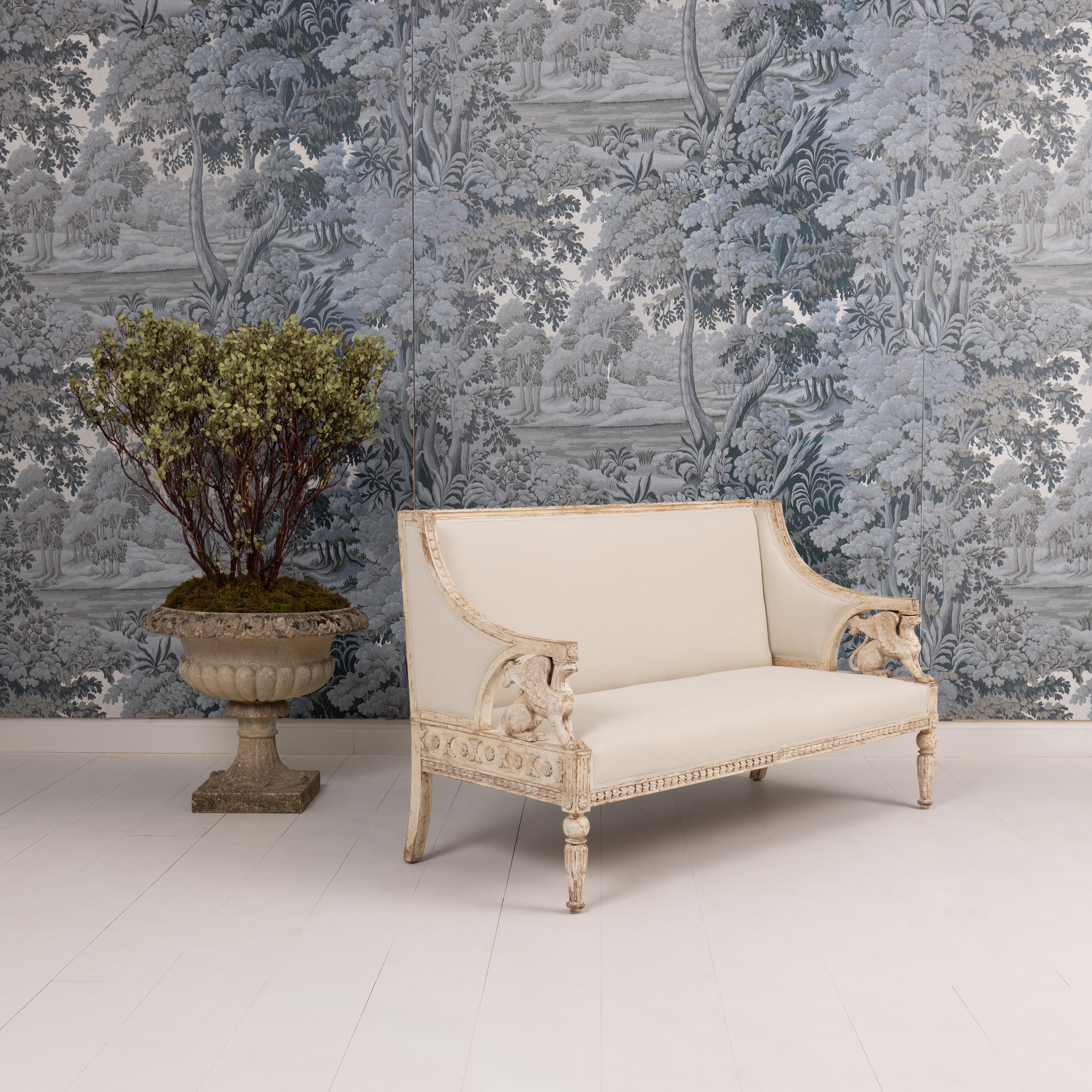 19th c. Swedish Gustavian Sofa Bench with Griffins in Original Paint 14