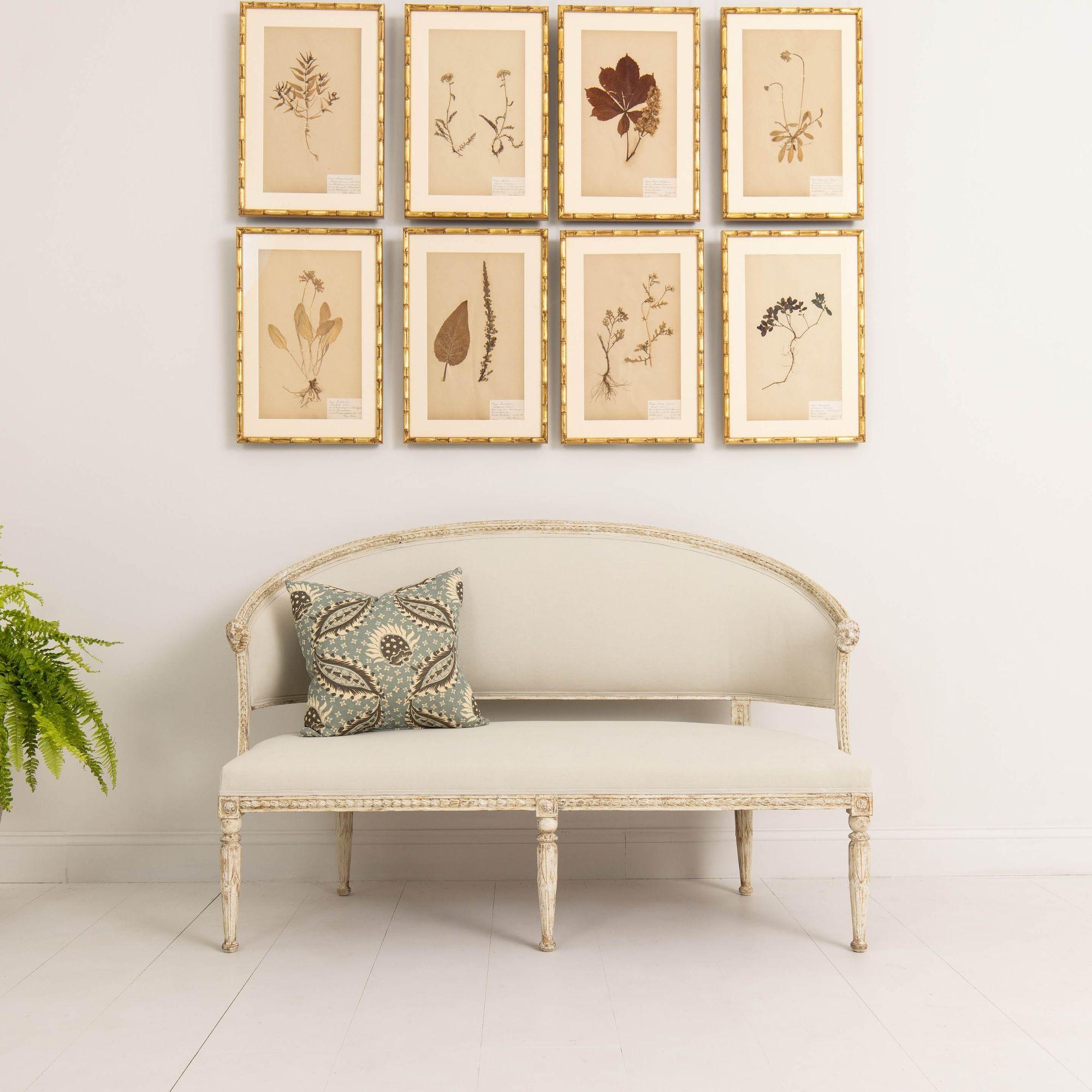19th c. Swedish Gustavian Sofa or Settee with Lion Heads in Original Paint For Sale 13