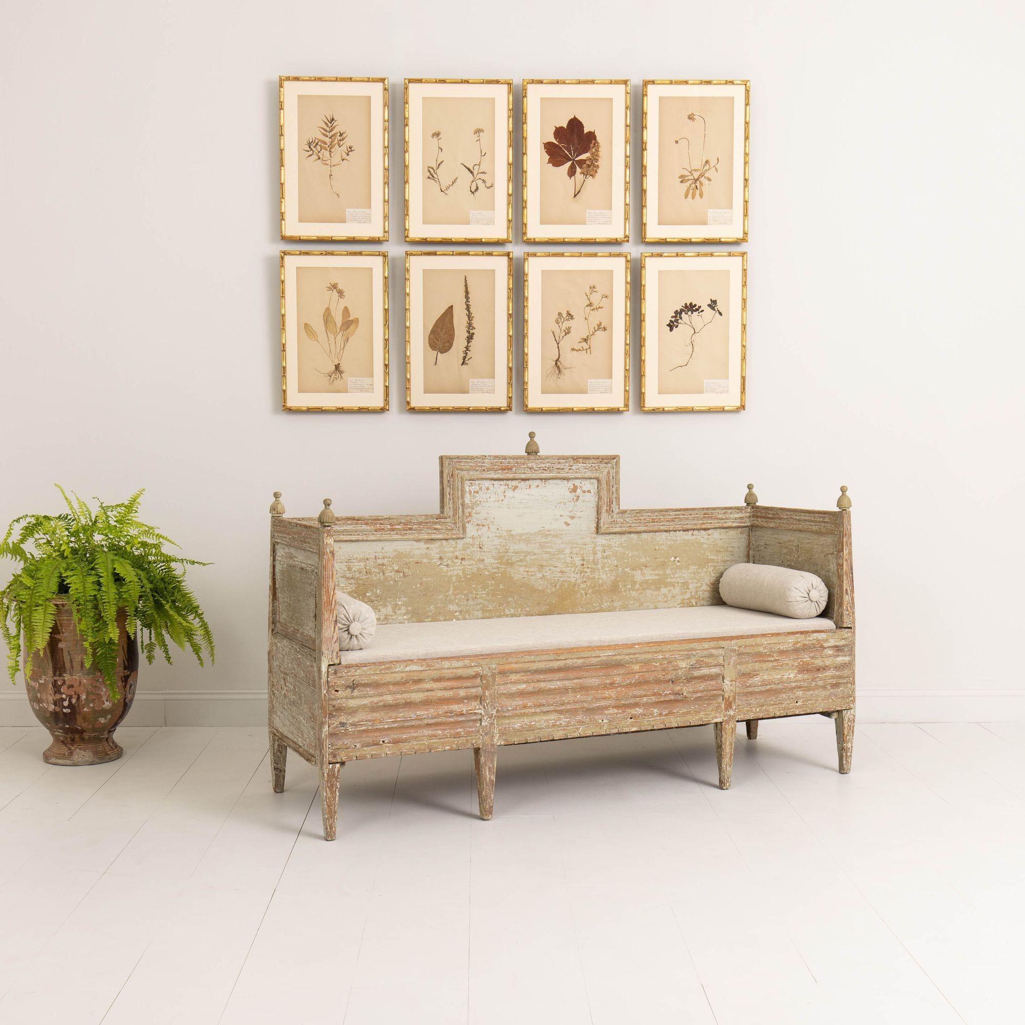 19th c. Swedish Late Gustavian Sofa Bench Settee in Original Paint 7