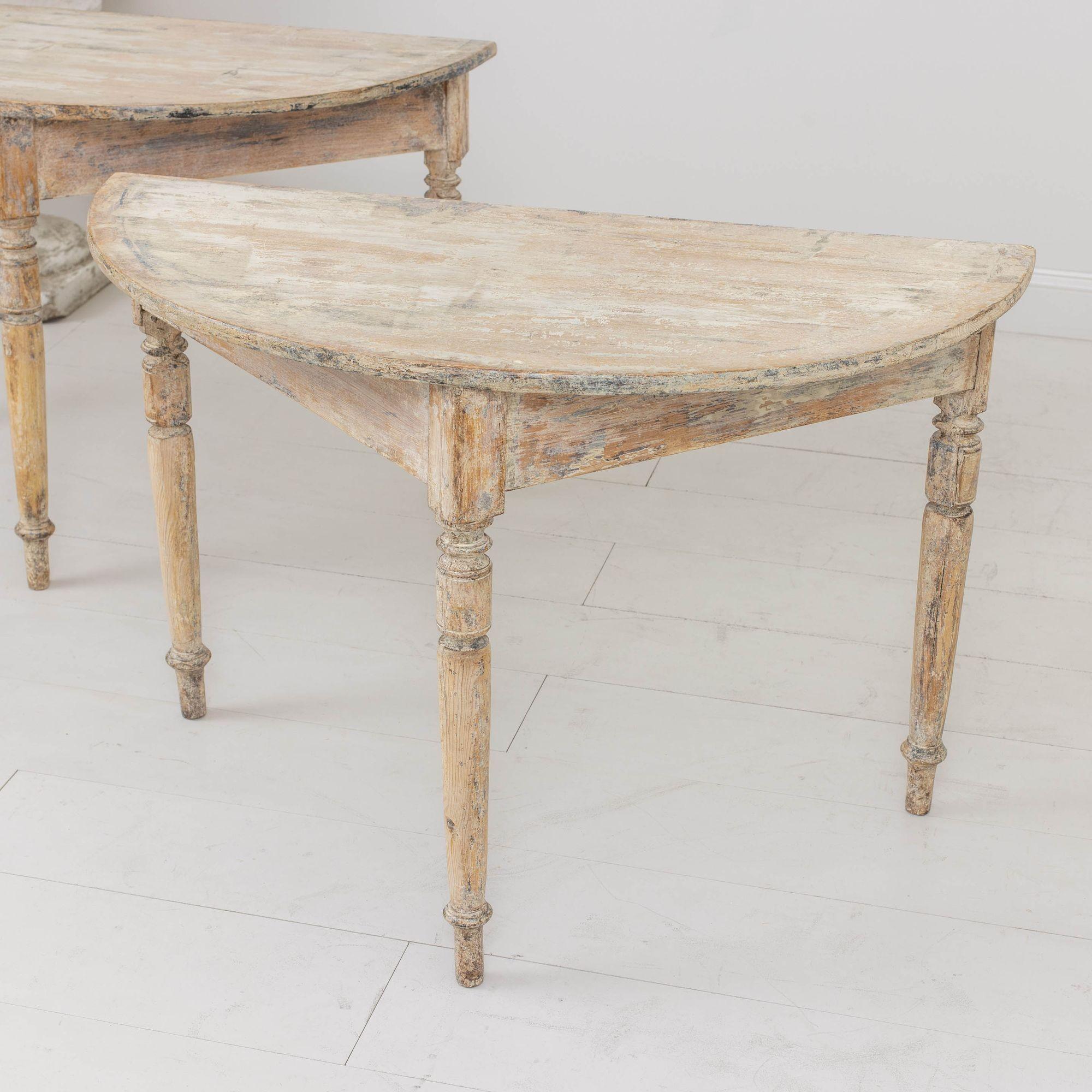 19th c. Swedish Pair of Demilune Console Tables in Original Paint In Excellent Condition For Sale In Wichita, KS
