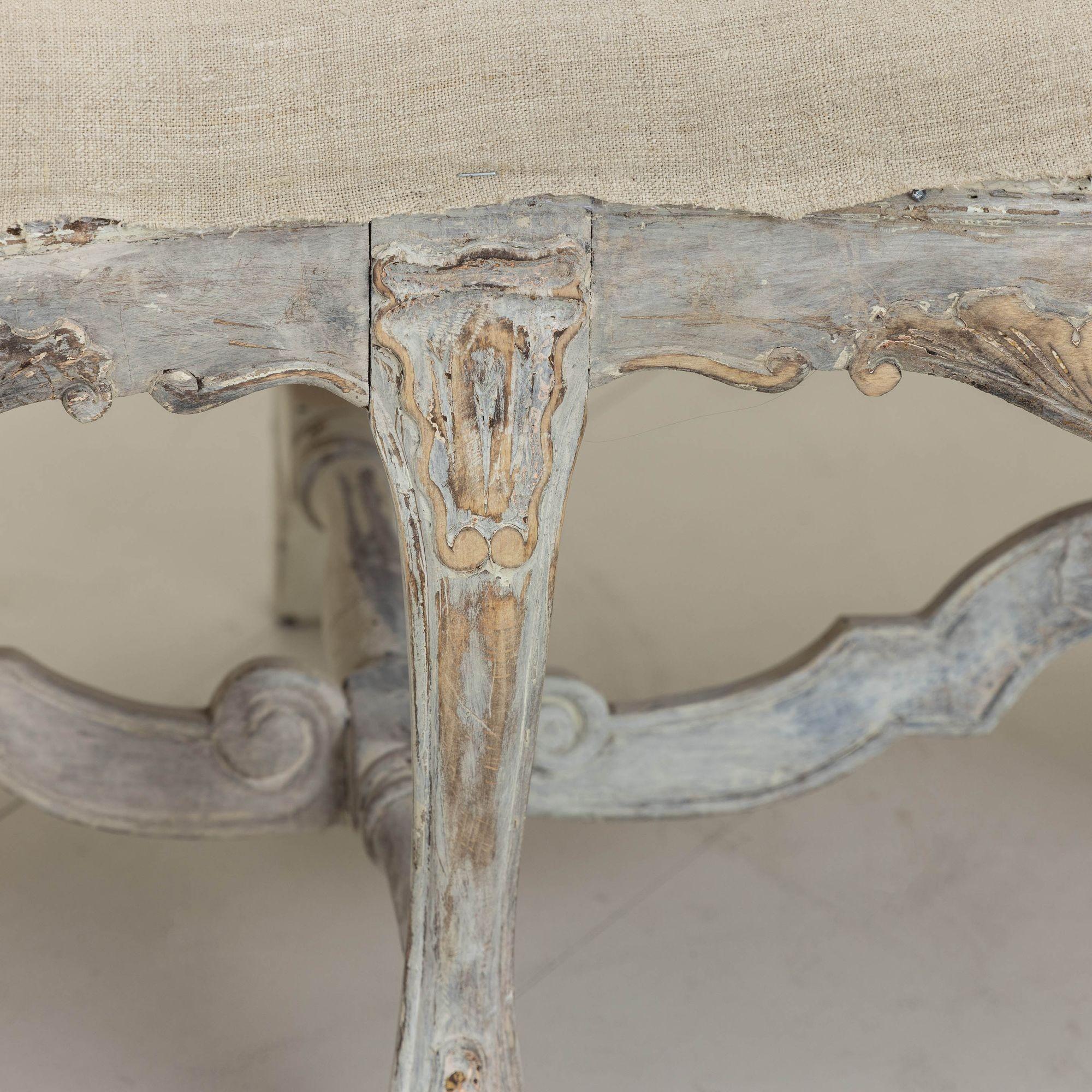 19th c. Swedish Rococo Settee or Sofa Bench in Original Paint For Sale 5
