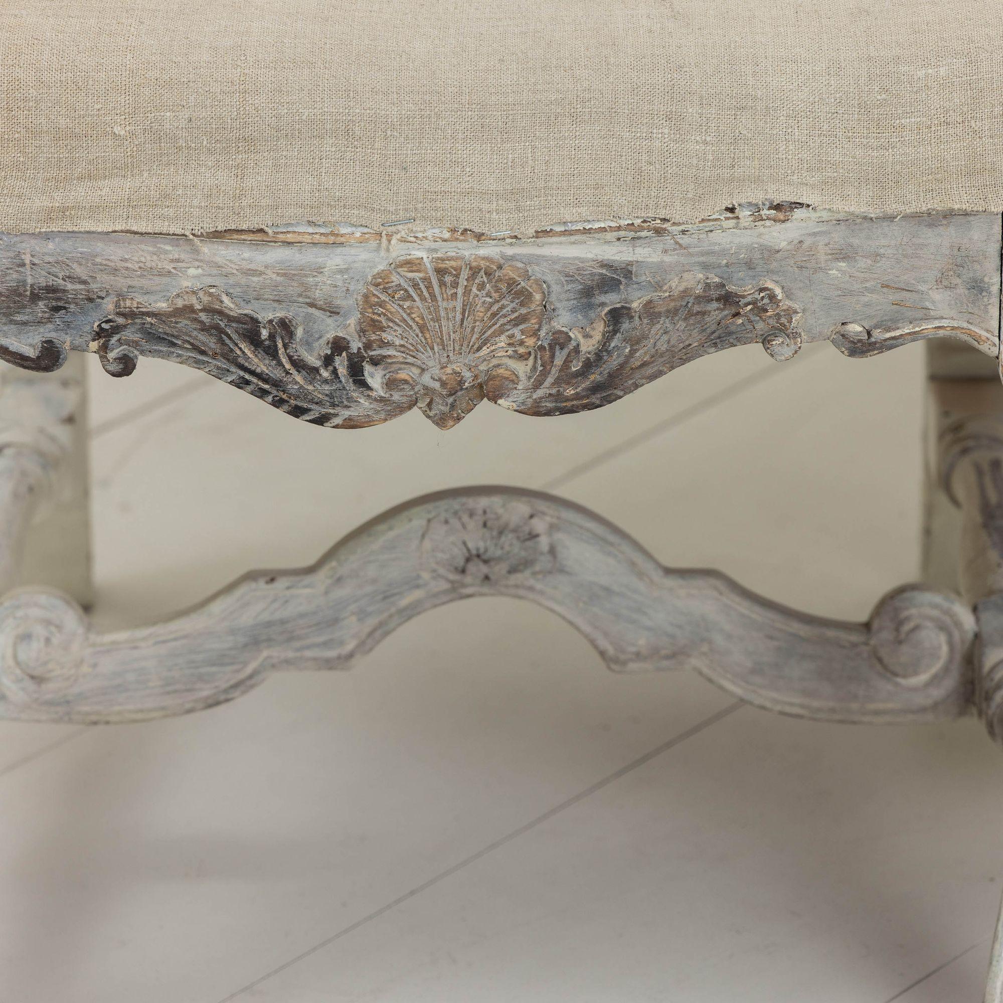 19th c. Swedish Rococo Settee or Sofa Bench in Original Paint For Sale 3