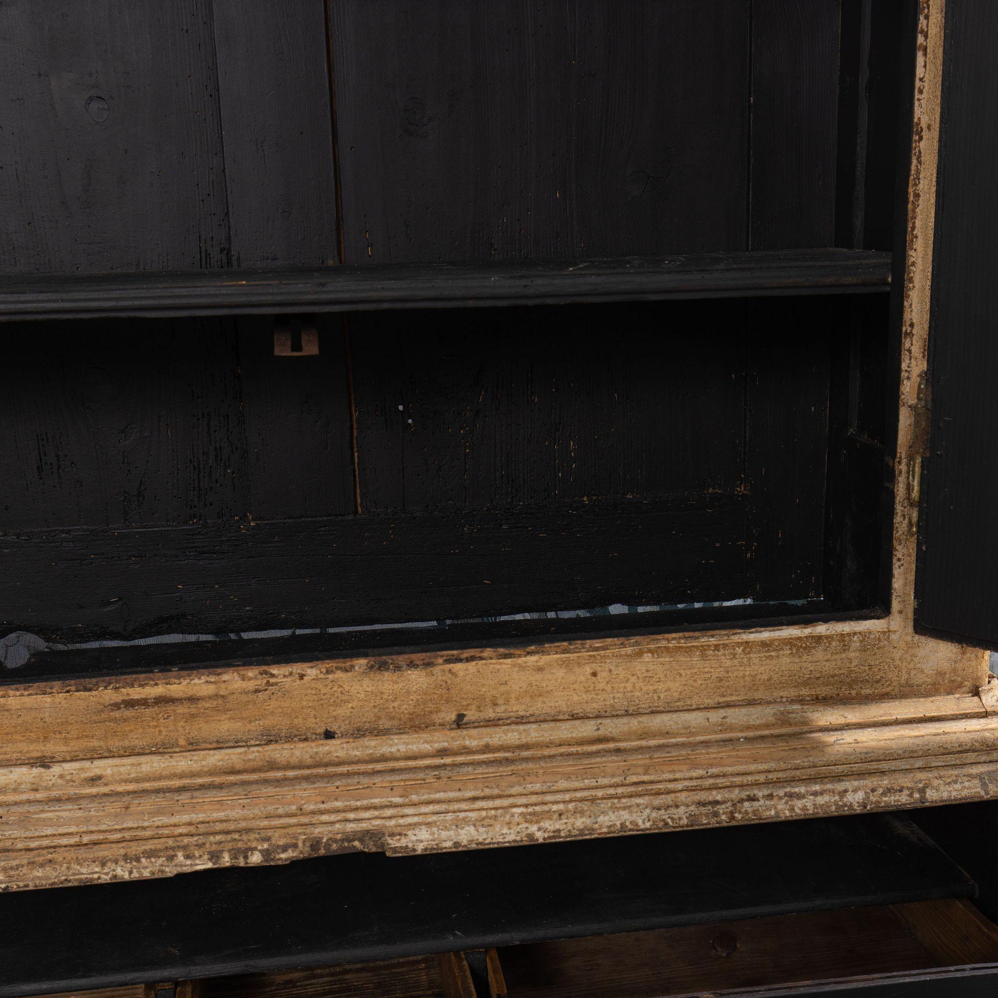 19th c. Swedish Secretary with Vitrine Library in Original Paint For Sale 1