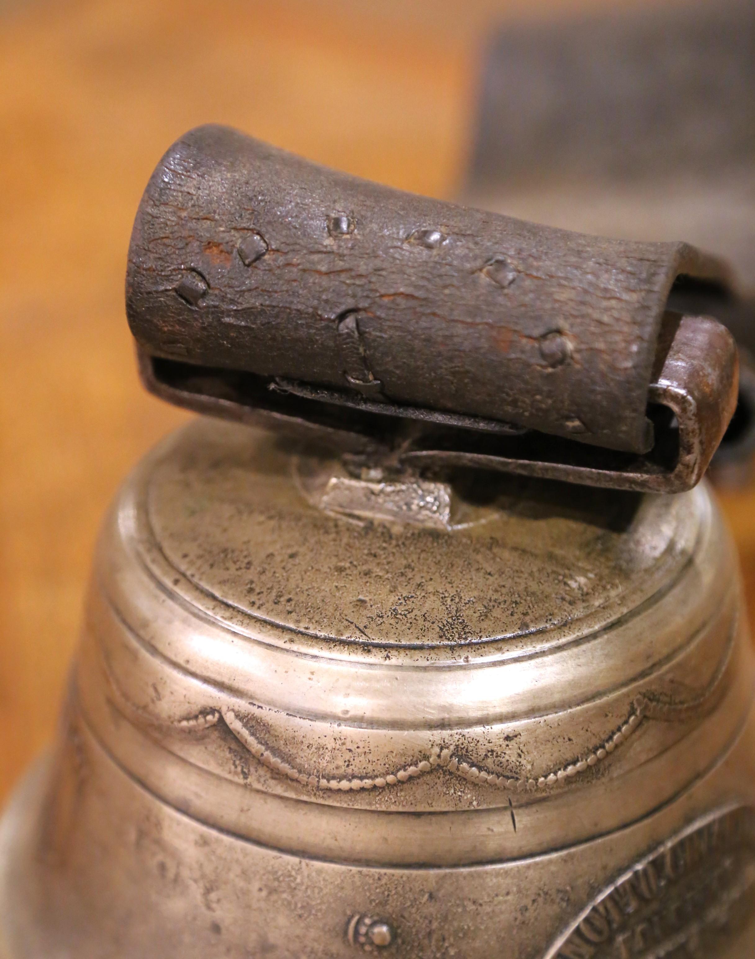 19th C. Swiss Bronze Cow Bell with Leather Strap by Barinotto, Chiantra & Cie For Sale 2