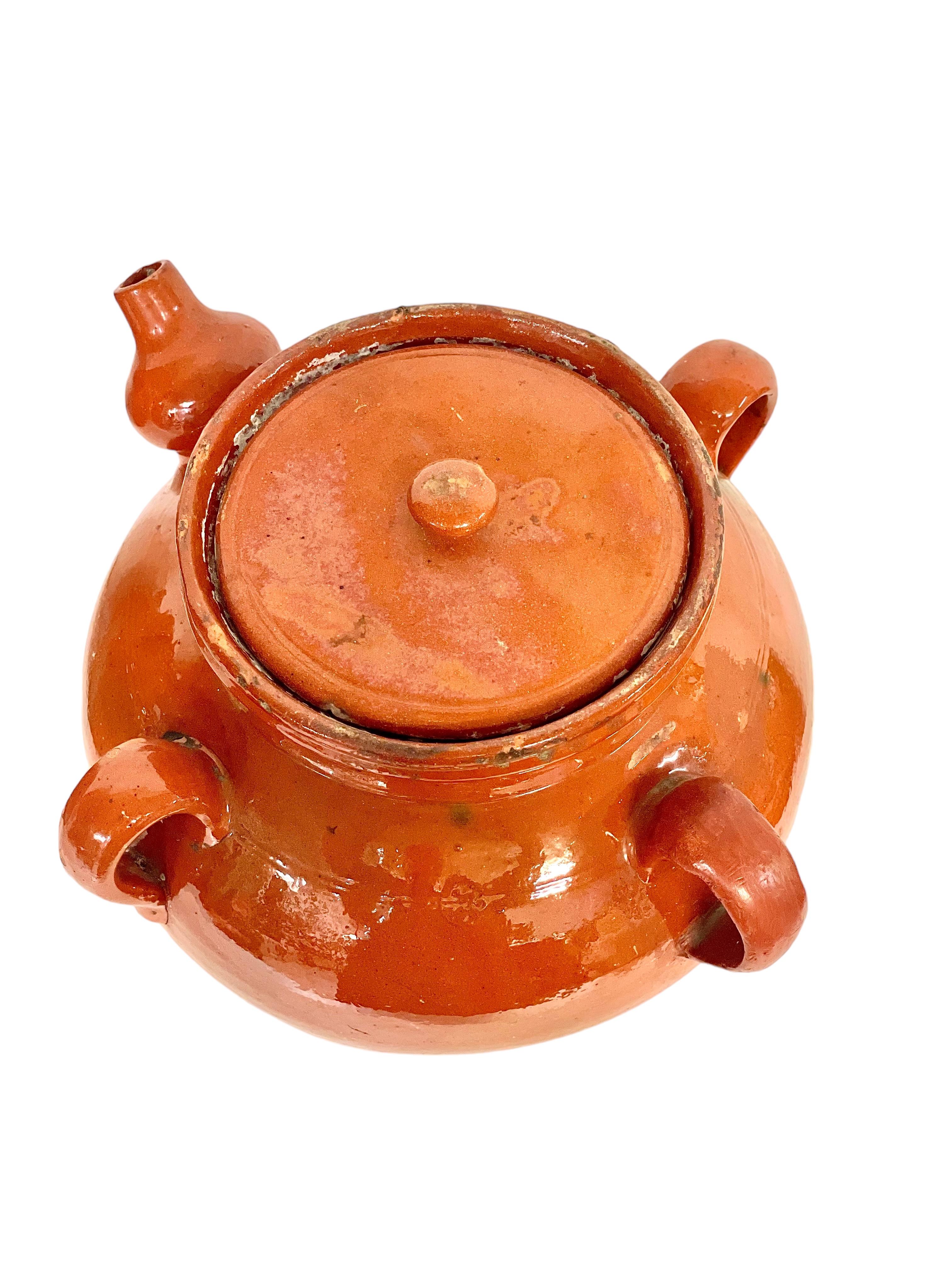 19th C. Large Terracotta Walnut Oil Jar with its Lid For Sale 8