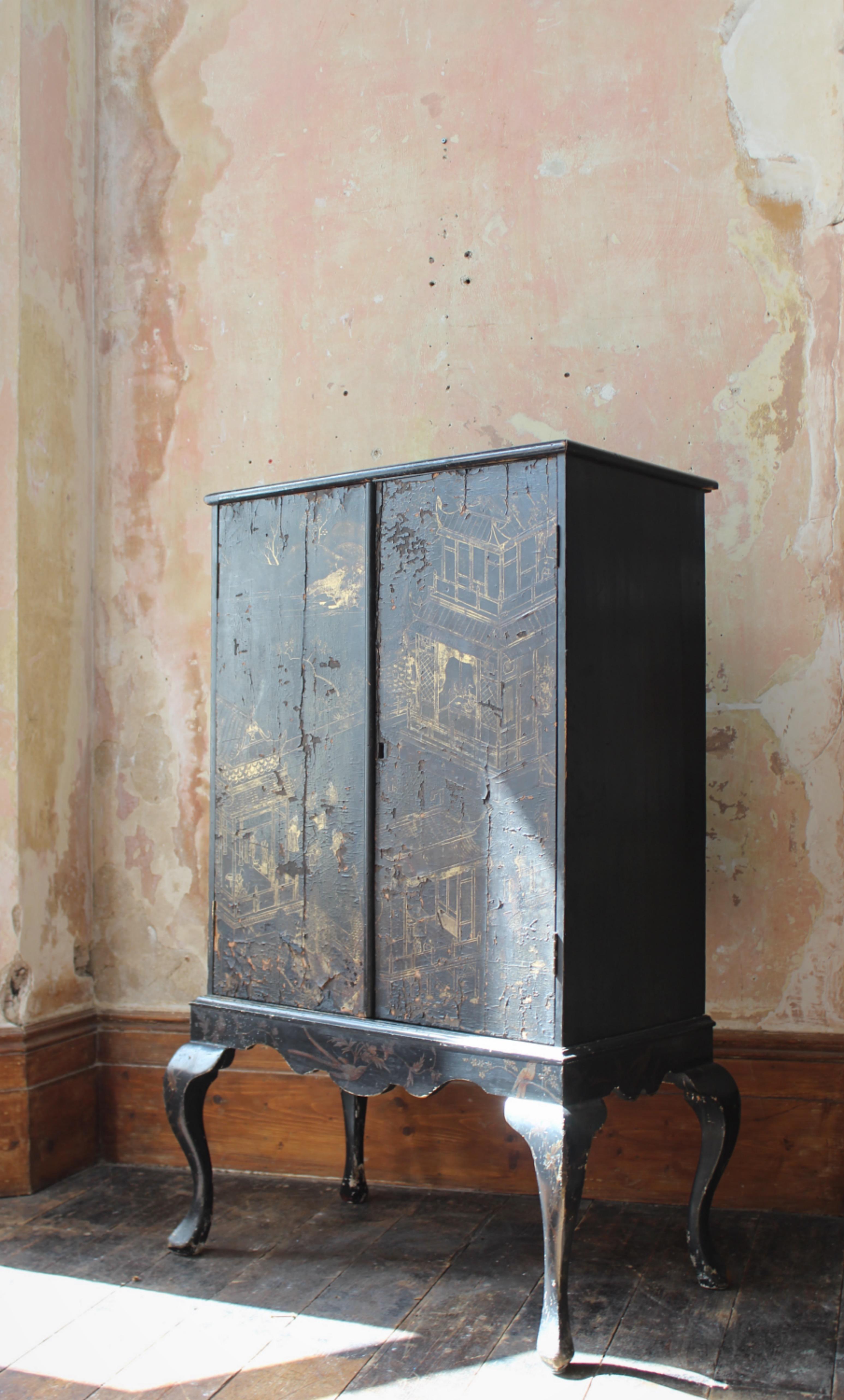 19th C Untouched Country House Black Lacquered Gilt Chinoiserie Cabinet on Stand 8