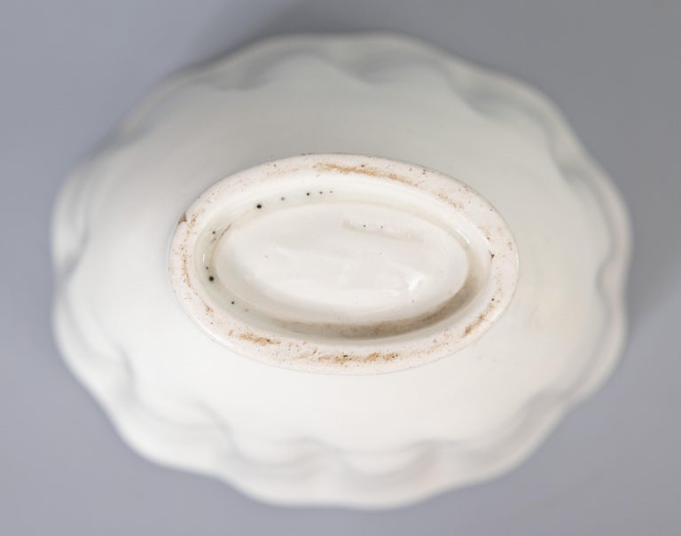 19th C. Victorian English Copeland White Ironstone Rose & Thistle Jelly Mold For Sale 3