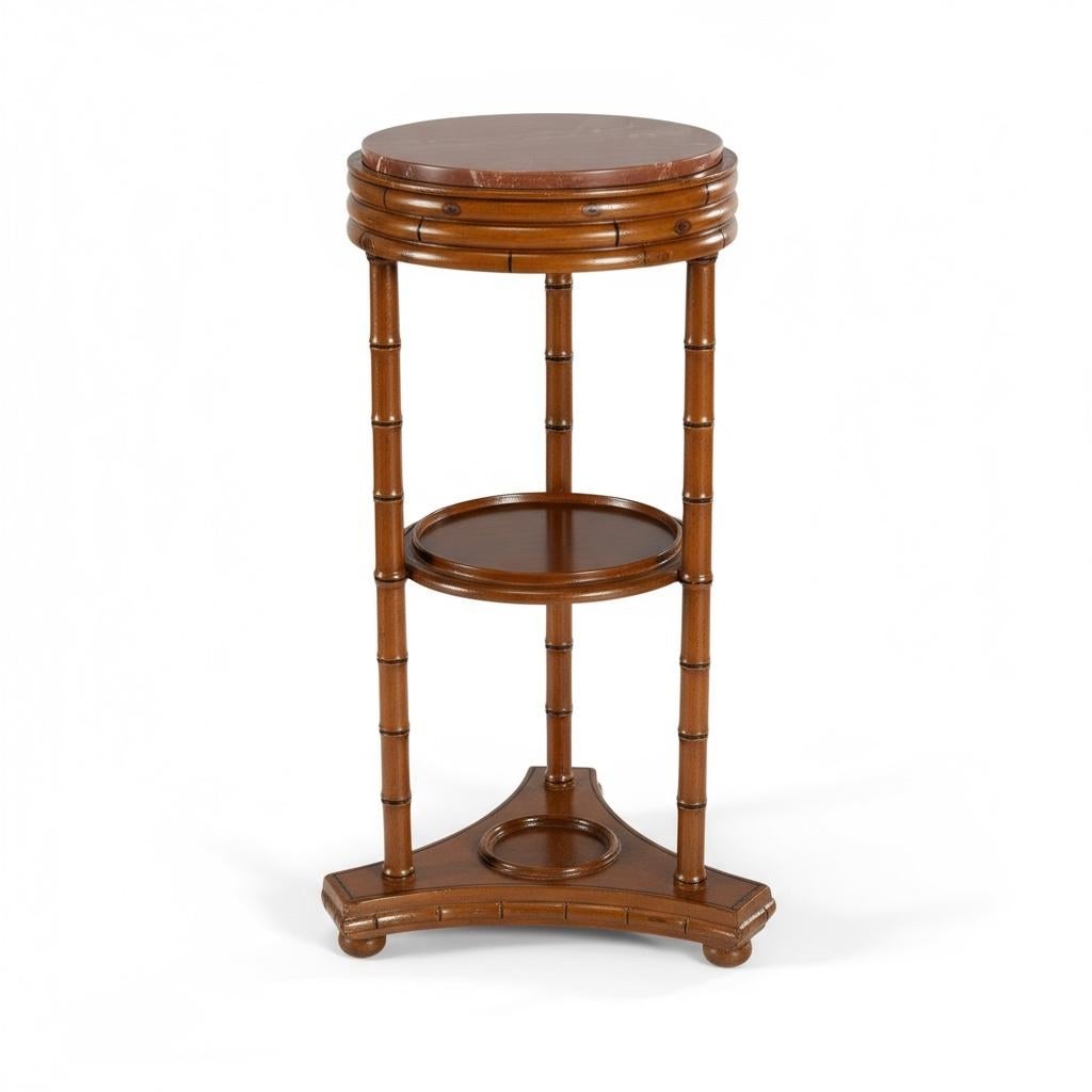 Anglais 19ème siècle. Table à étages Victorienne en Faux Bambou Chinoiserie / Pedestal Marble Top en vente
