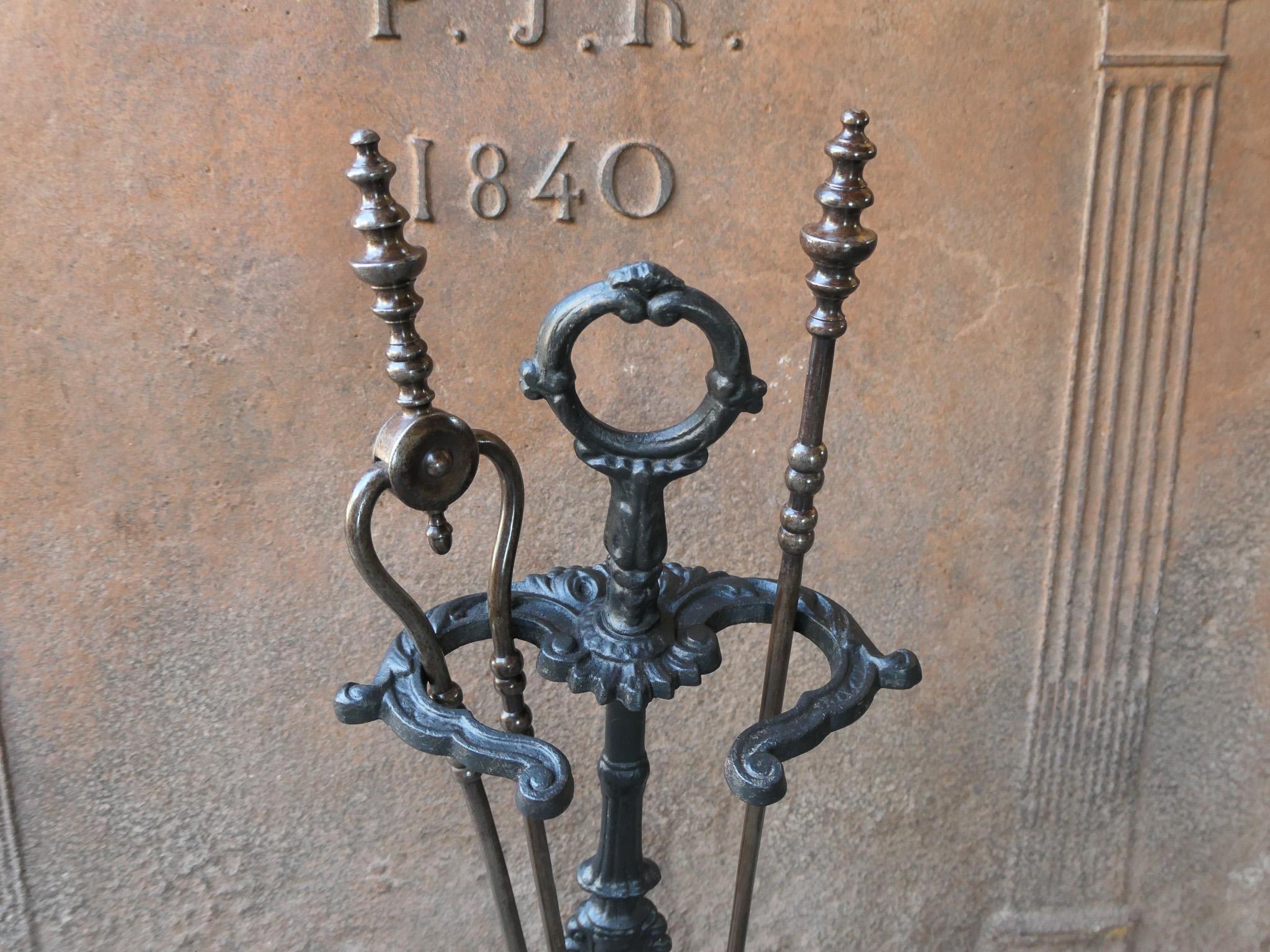 A.I.C. C. Victorian Fireplace Companion Set Bon état - En vente à Soest, NL