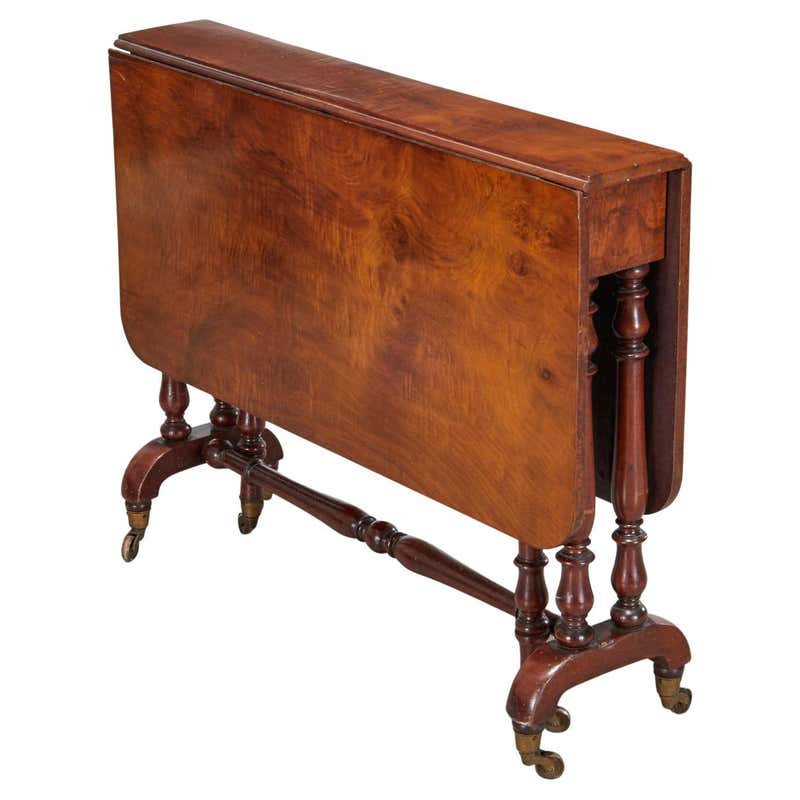 English Oval Oak Drop-Leaf Table with Single Drawer and Baluster Legs ...