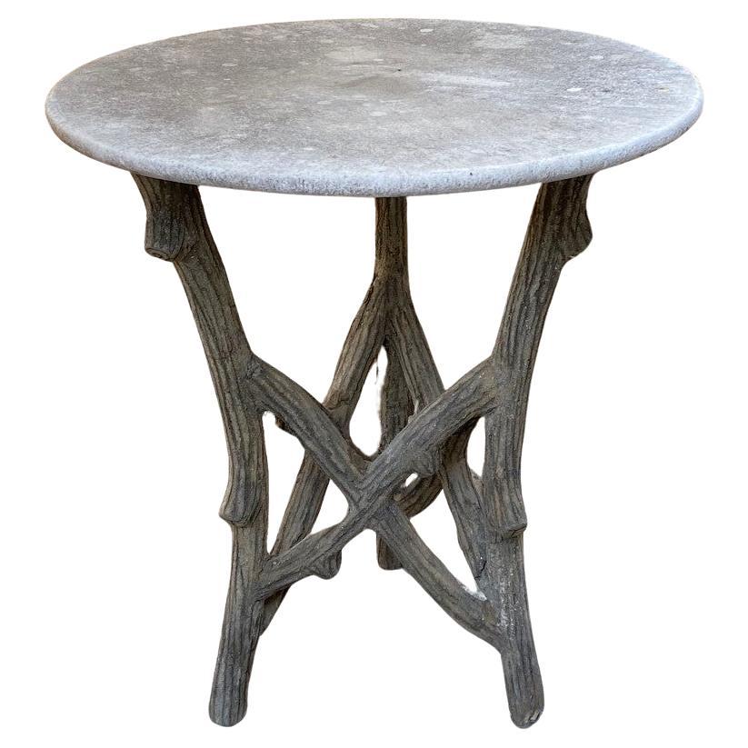 A.I.C. vintage francese Faux Bois Garden Tree Table e piano rotondo in pietra intagliata a mano