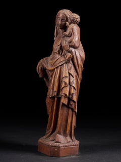 19th Century, Virgin and Child Statue Sculpture Made of Wood with a Nice Patina