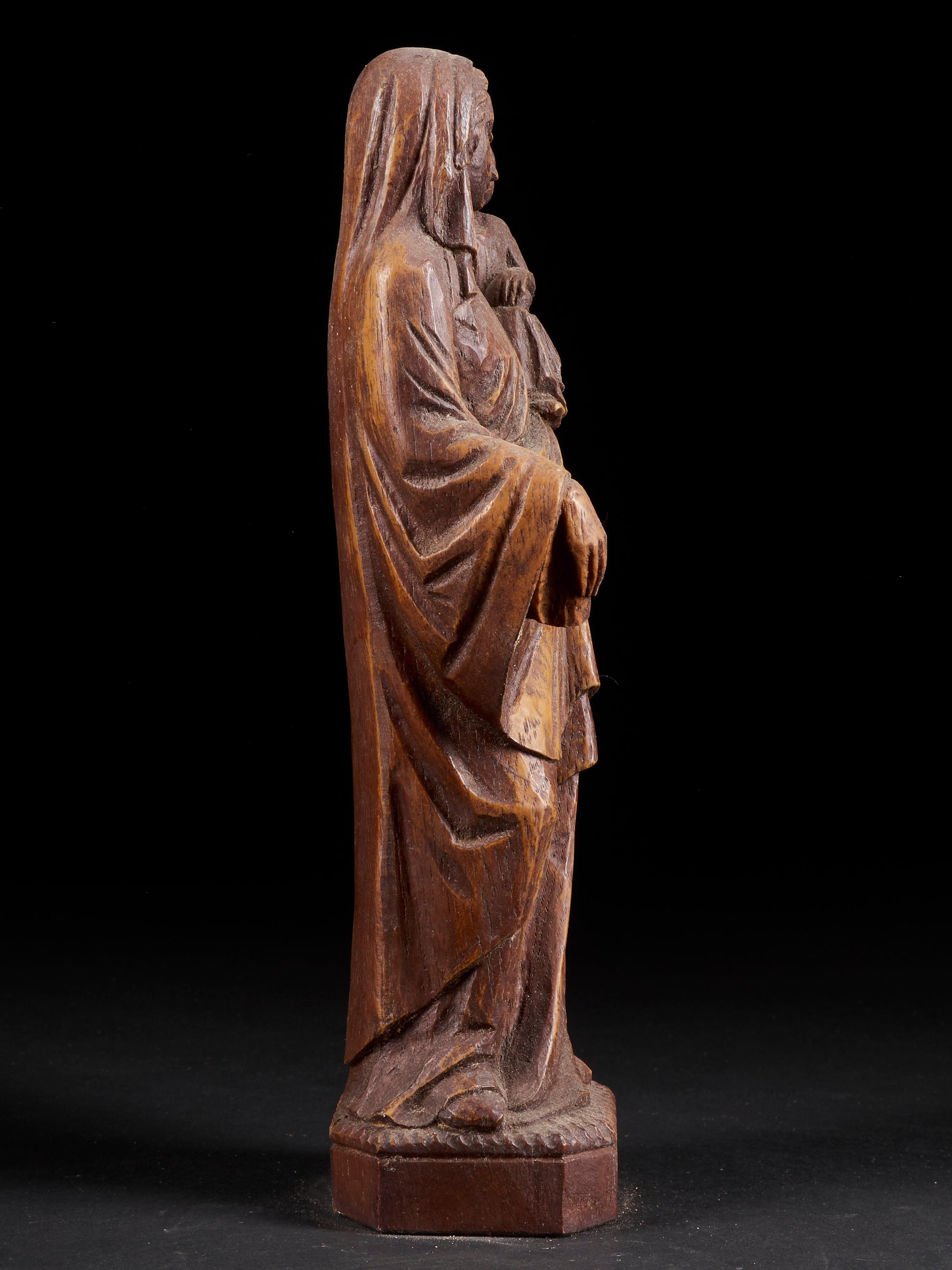 Belgian 19th Century, Virgin and Child Statue Sculpture Made of Wood with a Nice Patina