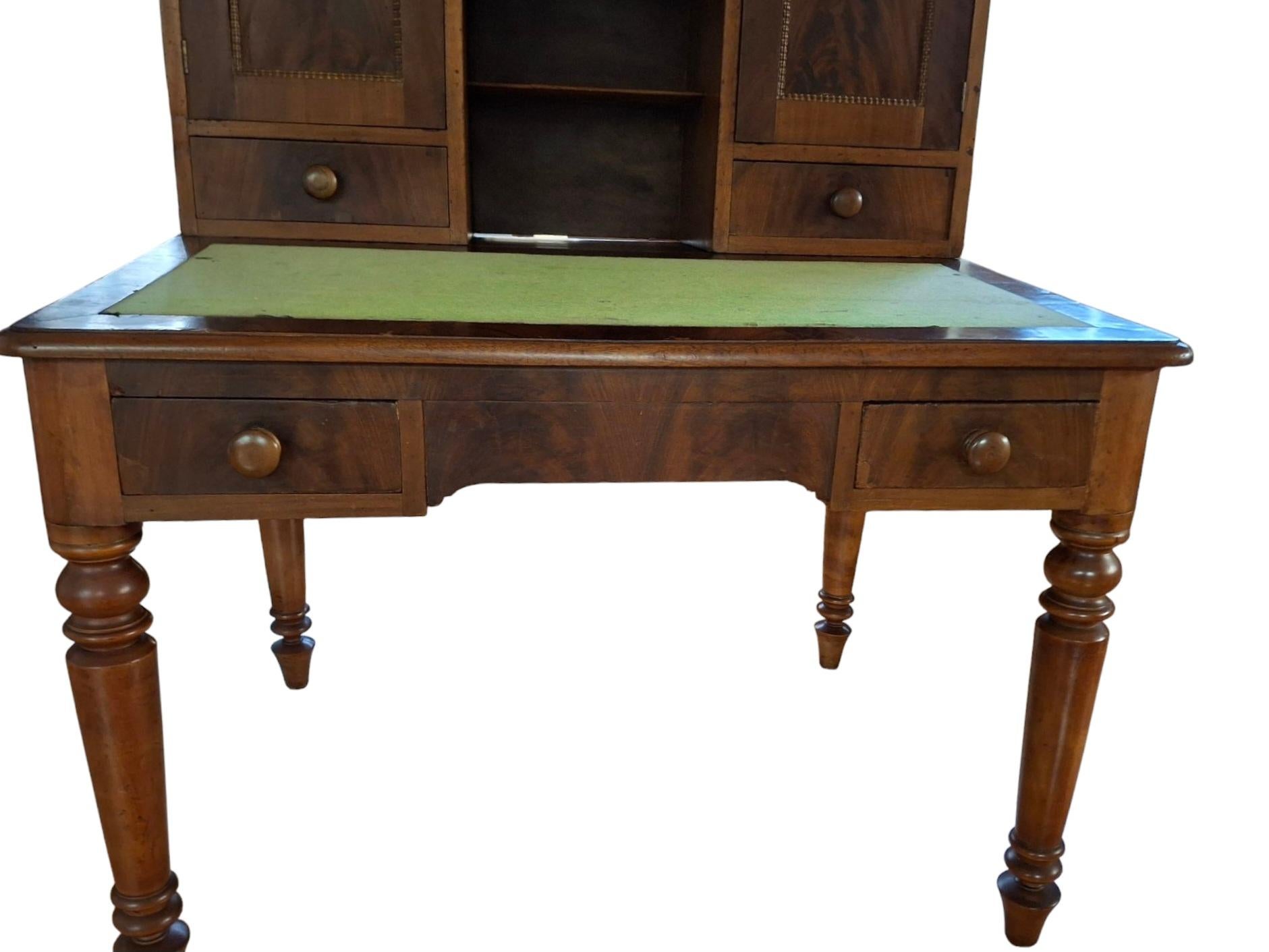 19th C. Walnut Plantation Desk For Sale 6