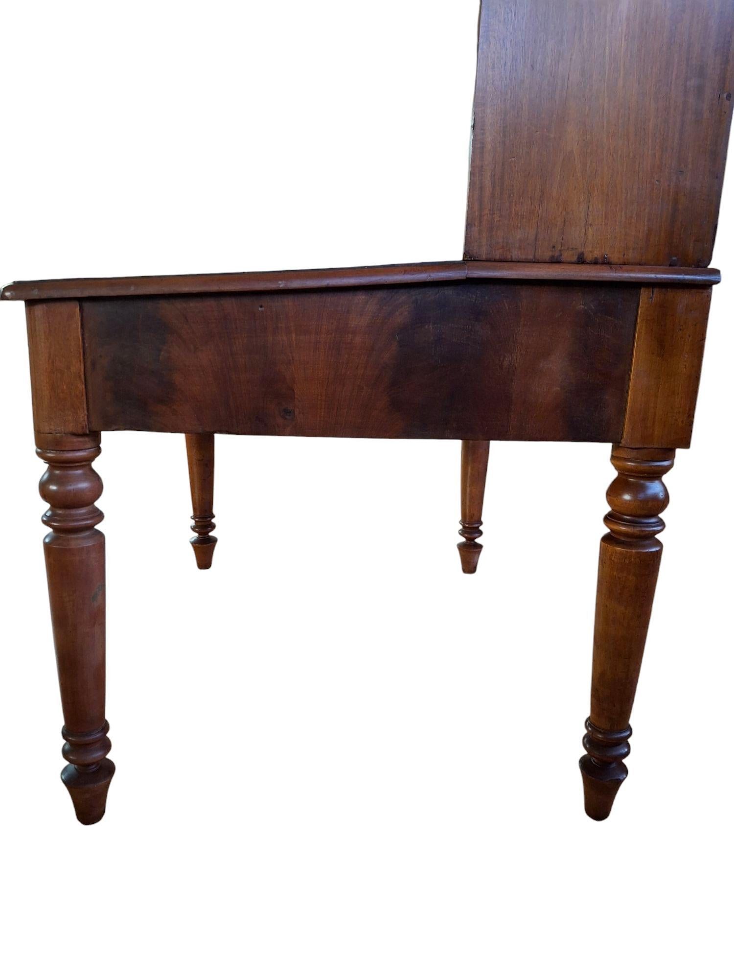19th C. Walnut Plantation Desk For Sale 1