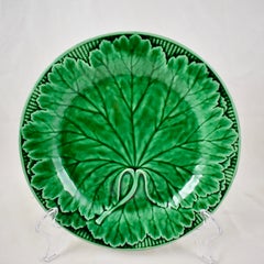 19th Century Wedgwood Green Glazed Majolica Cabbage Leaf and Basketweave Plate