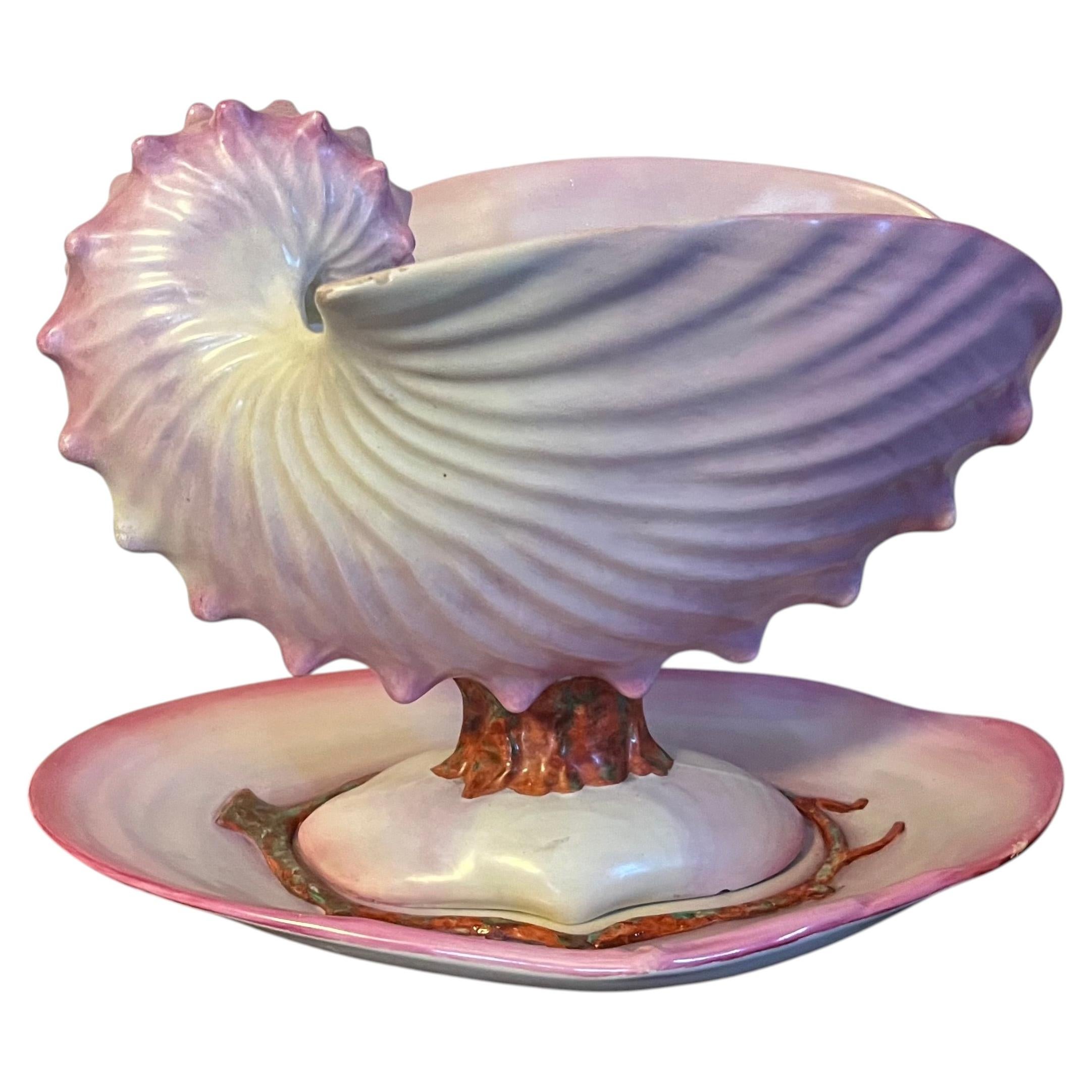 19. Jahrhundert. Wedgwood Perlengeschirr Tafelaufsatz - Rosa Nautilus Muschel Kompott-Terrine