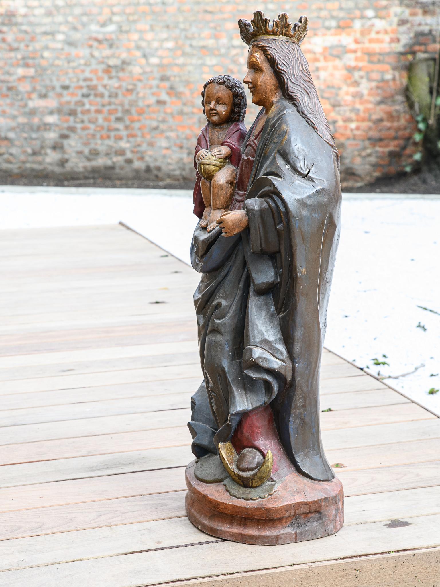 Sculpté à la main A.C.I.C. Statue en bois de la Vierge portant Jésus