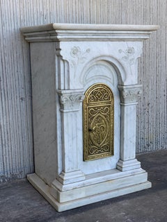 19th Century Carved Carrara Marble and Bronze Monstrance for Custody "Sanctuary"