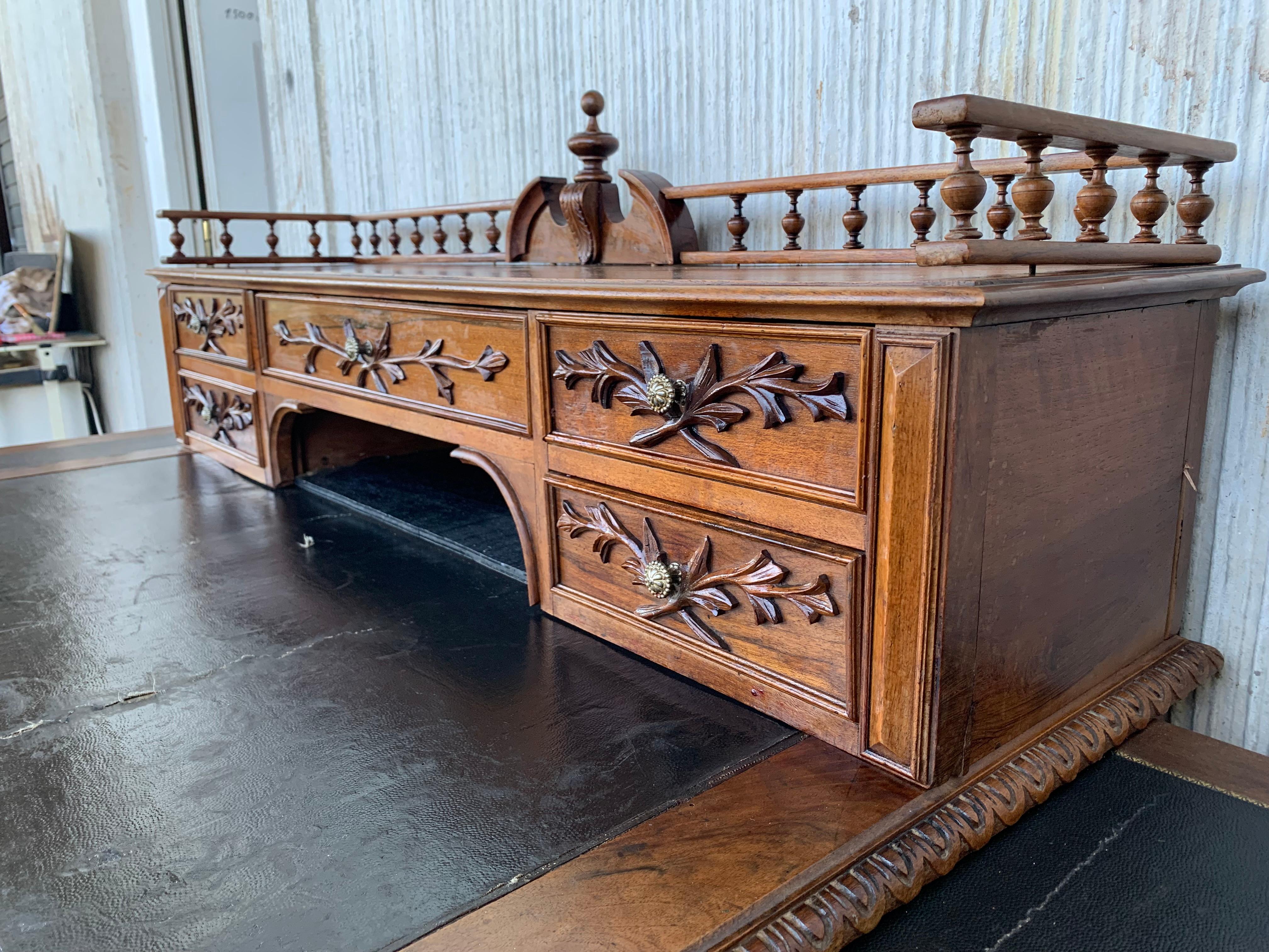 19th Carved Oak Renaissance Style Desk with Leather Top and Two Leaves 2