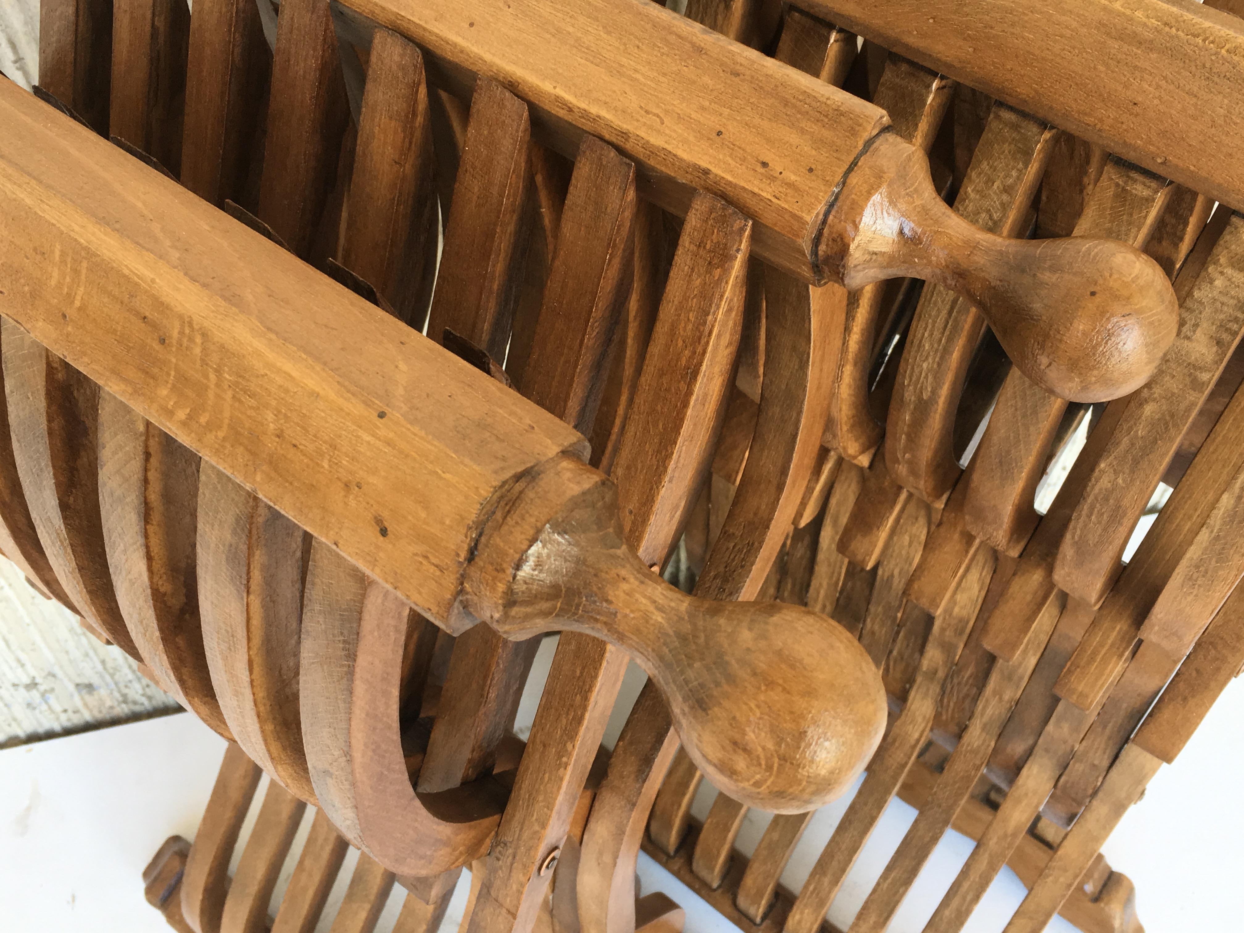 19th Century Carved Walnut Folding Scissors Savonarola Bench/Settee For Sale 6