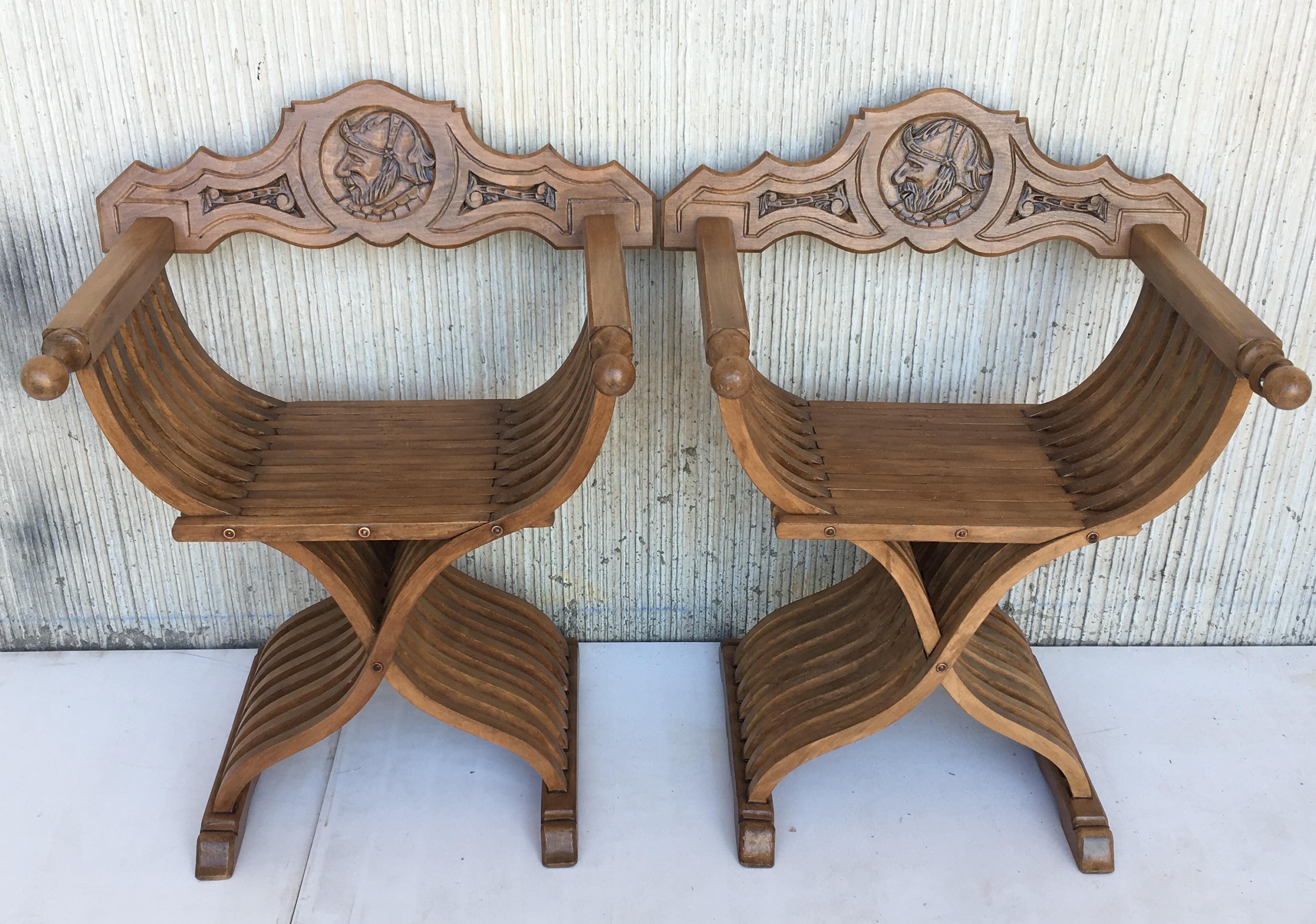 19th century carved walnut folding scissors Savonarola bench/settee

Typical of the Italian Renaissance with carved Florentine backs.
This pair created in the 19th century, most likely 1840s-1850s, are in perfect condition. The Savonarola chair