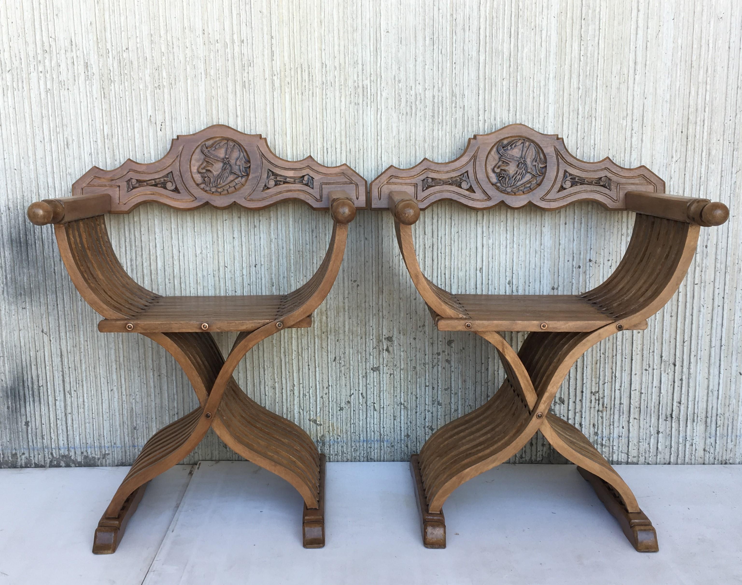 Baroque 19th Century Carved Walnut Folding Scissors Savonarola Bench/Settee For Sale