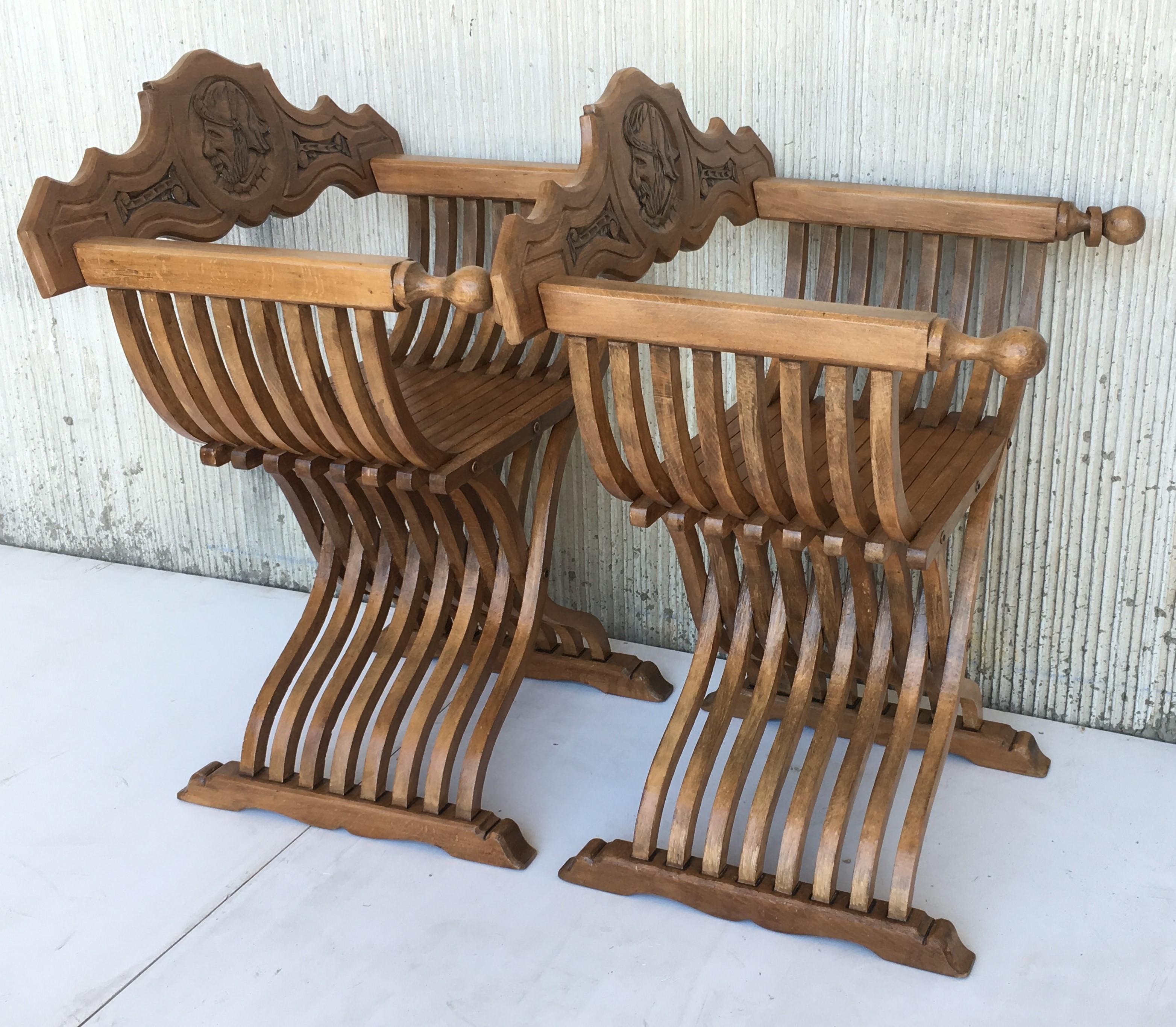 19th Century Carved Walnut Folding Scissors Savonarola Bench/Settee For Sale 3
