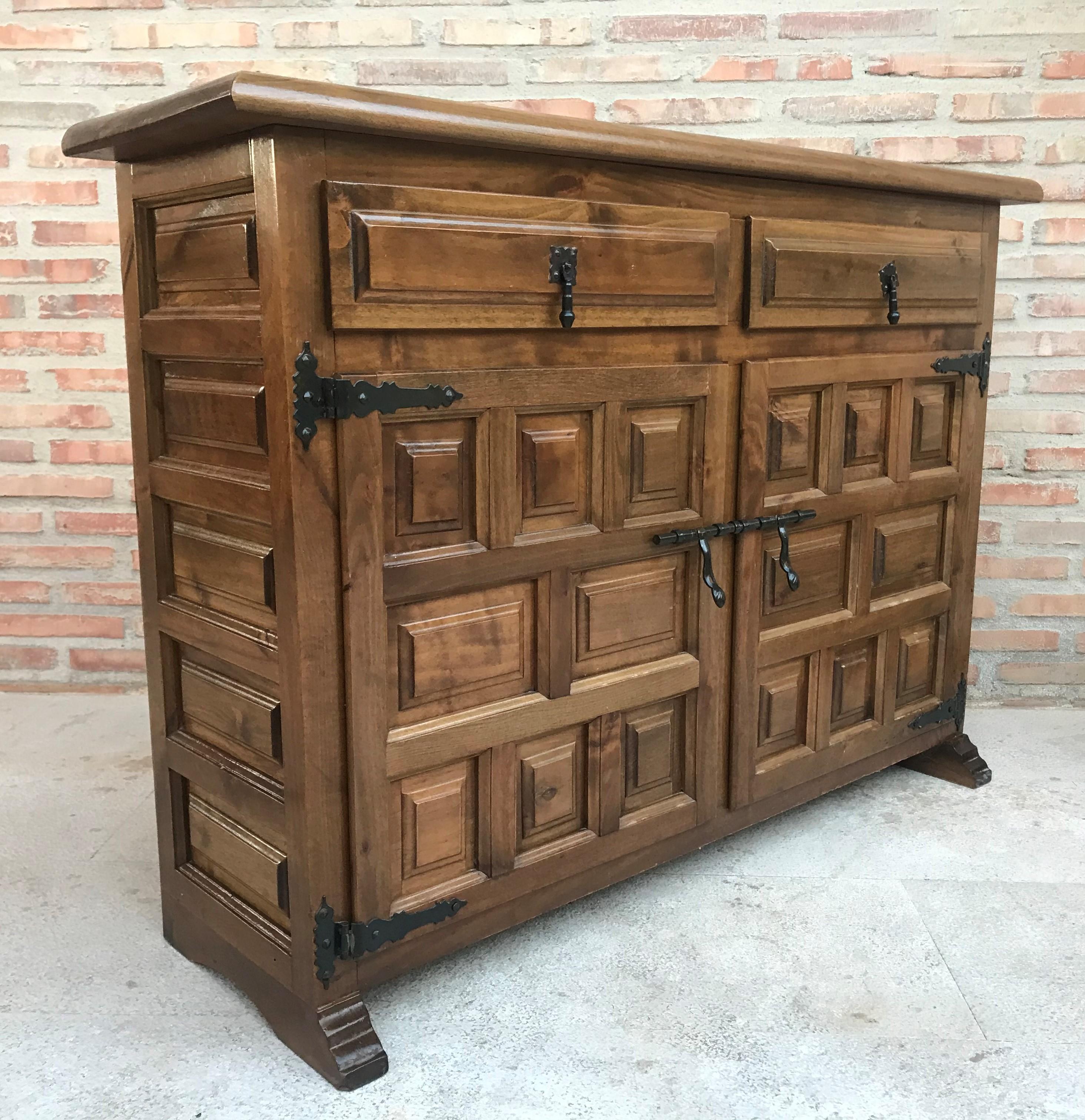 19th Century 19th Catalan Spanish Baroque Carved Walnut Tuscan Two Drawers Credenza or Buffet