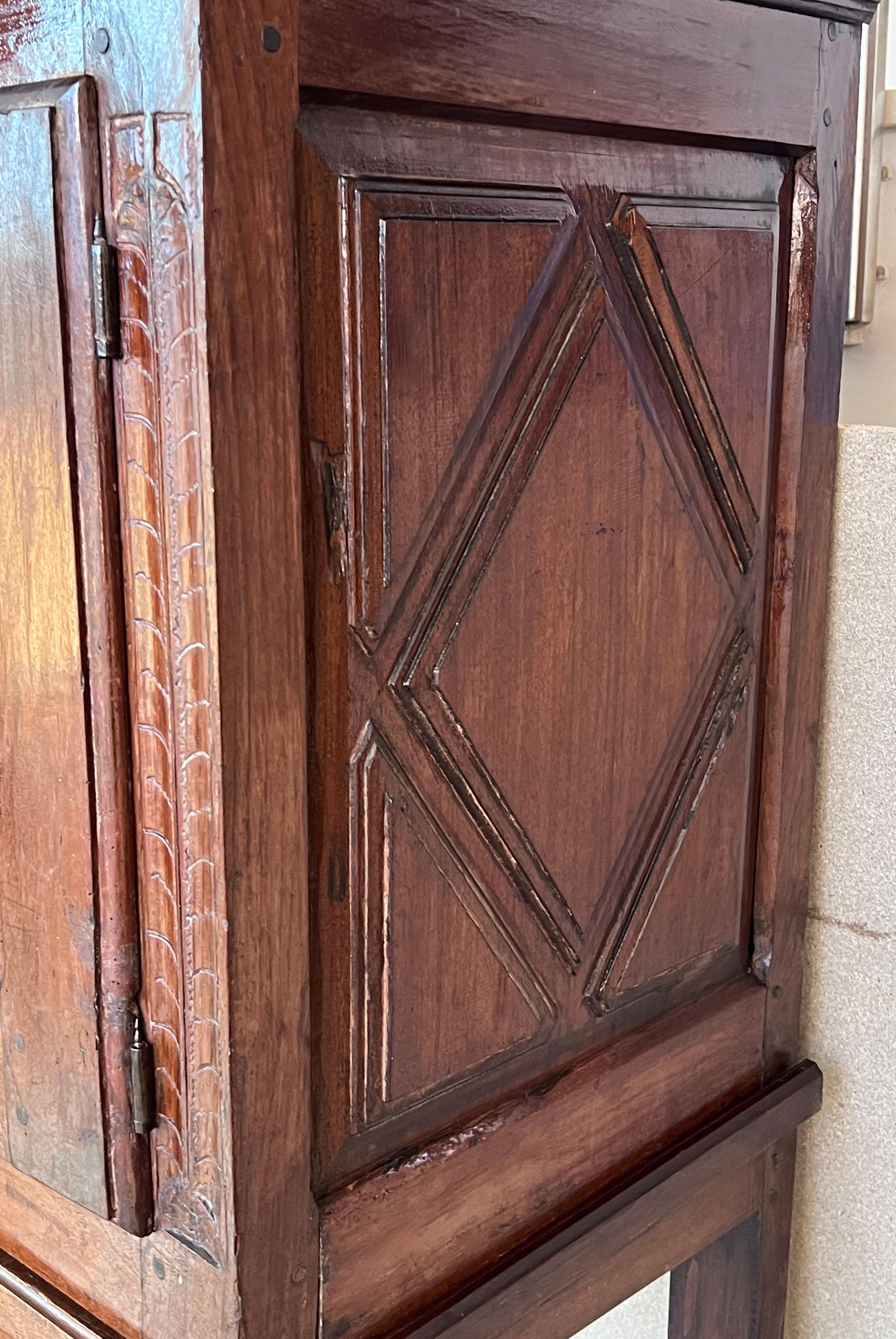 20th Century 19th Catalan Spanish Cabinet on Stand in Carved Walnut and Iron Stretcher For Sale