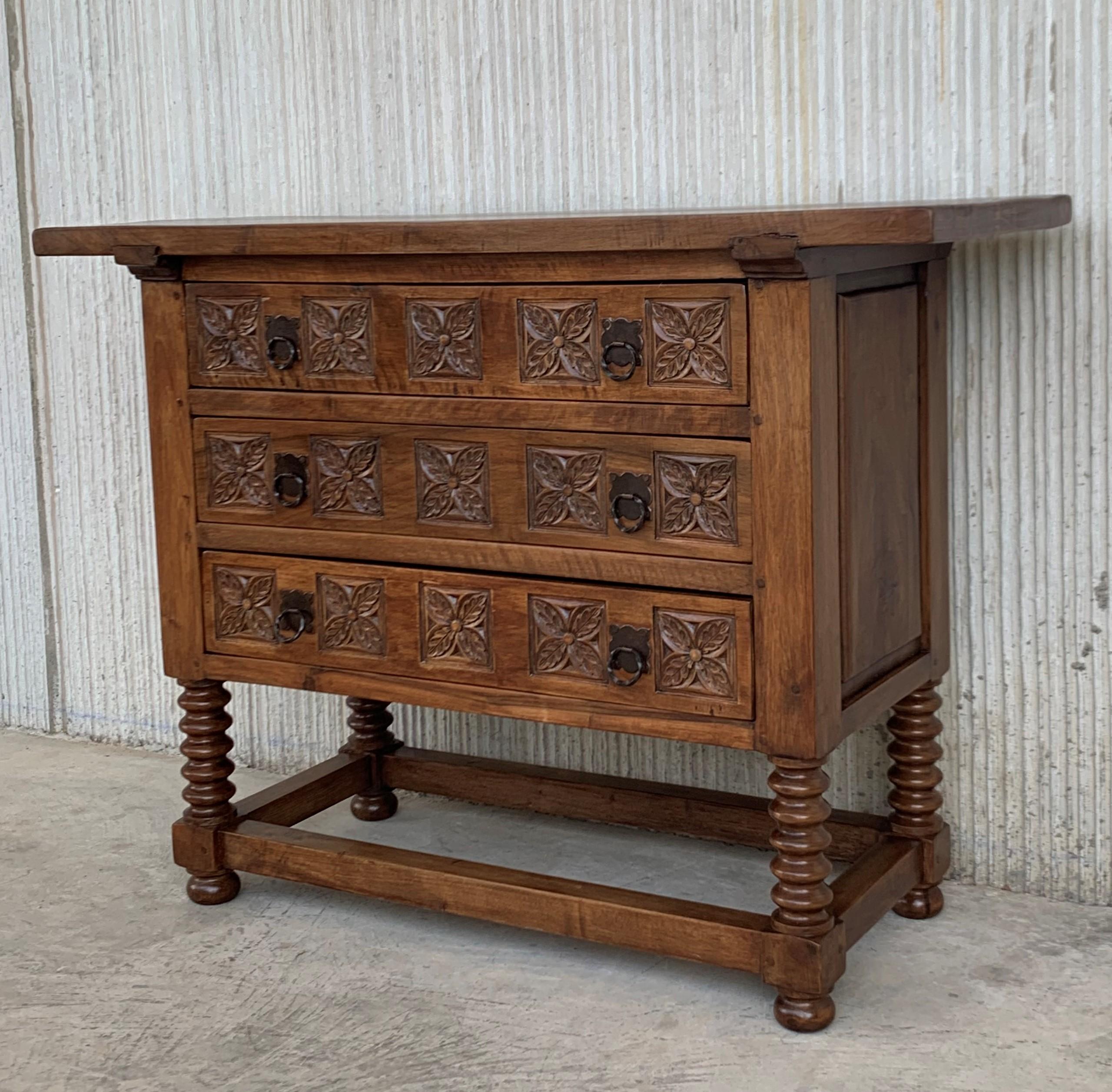 19th Century Catalan Spanish Carved Walnut Console Sofa Table, Three Drawers 5