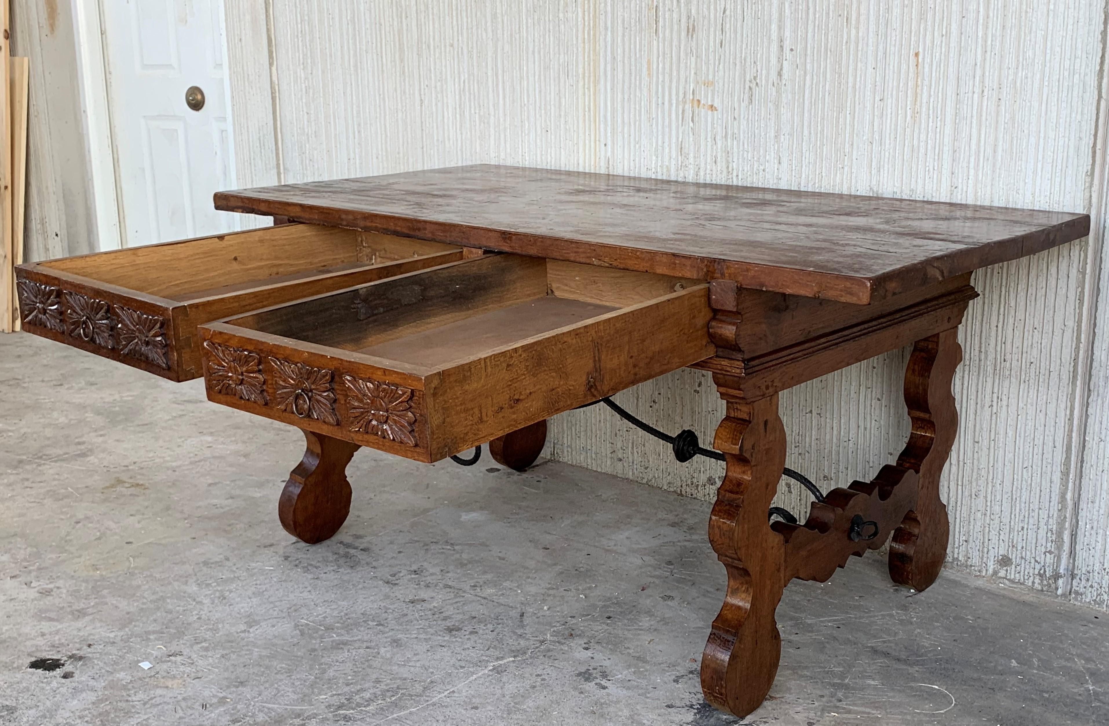 19th Catalan Spanish Desk or Console Table in Carved Walnut and Iron Stretcher 1