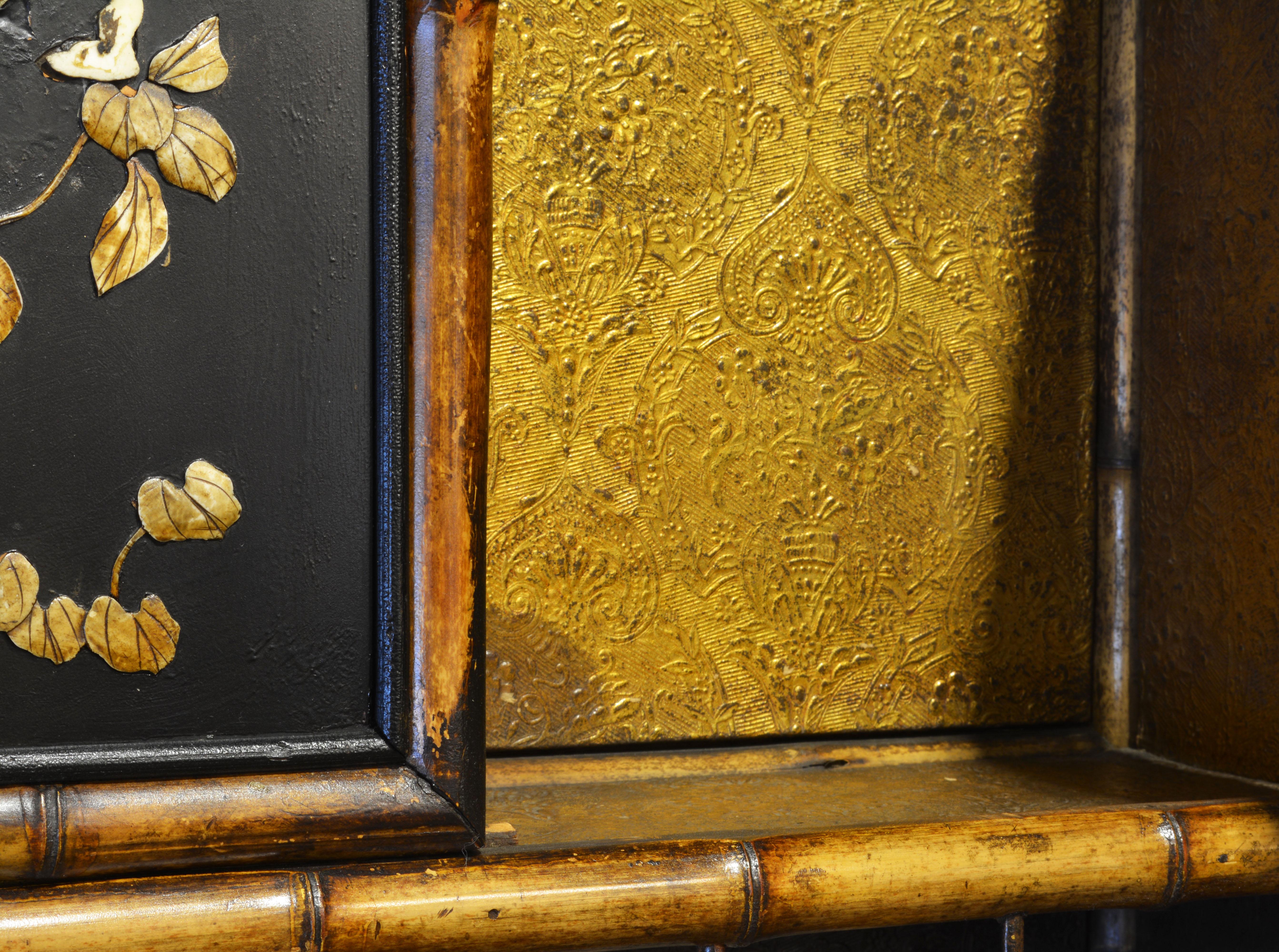 English Burnished Bamboo and Japanned Lacquer Étagère Display Cabinet 10