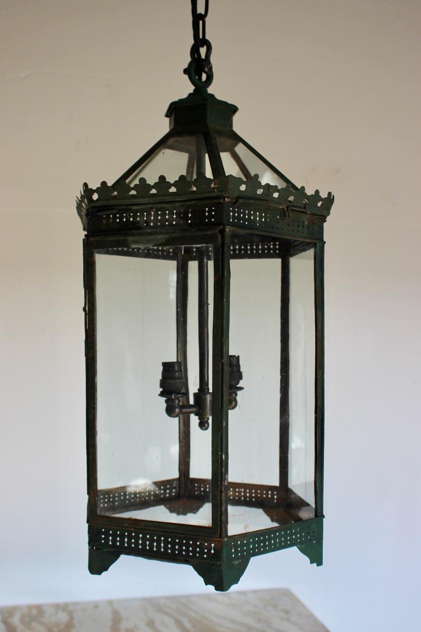 Metal 19th Century English Country House Toleware Lantern