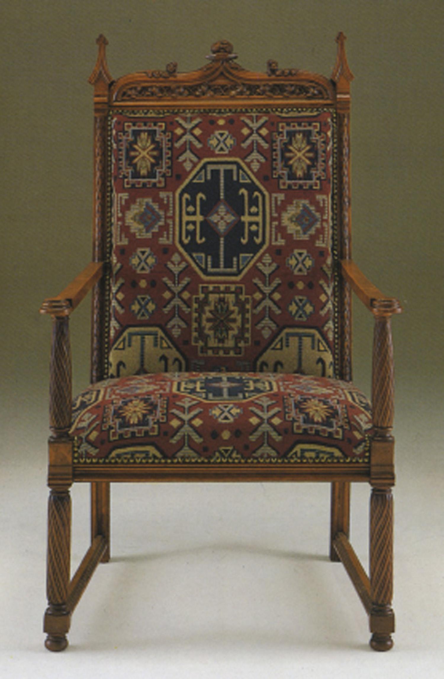 19th Century Italy Neogothic Armchair, Tudor Style  In Good Condition For Sale In Lentate sul Seveso (Mb), IT