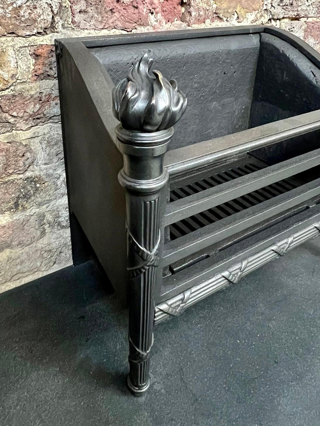 19th Centrury Cast Iron Fireplace Basket Grate For Sale at 1stDibs