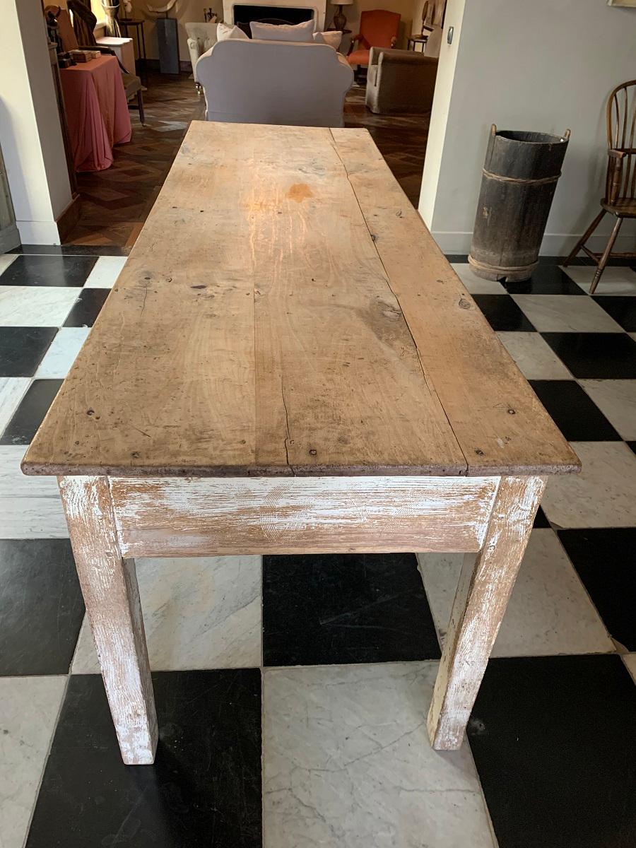 French 19th Centruy Oak and Poplar Farmhouse Table For Sale