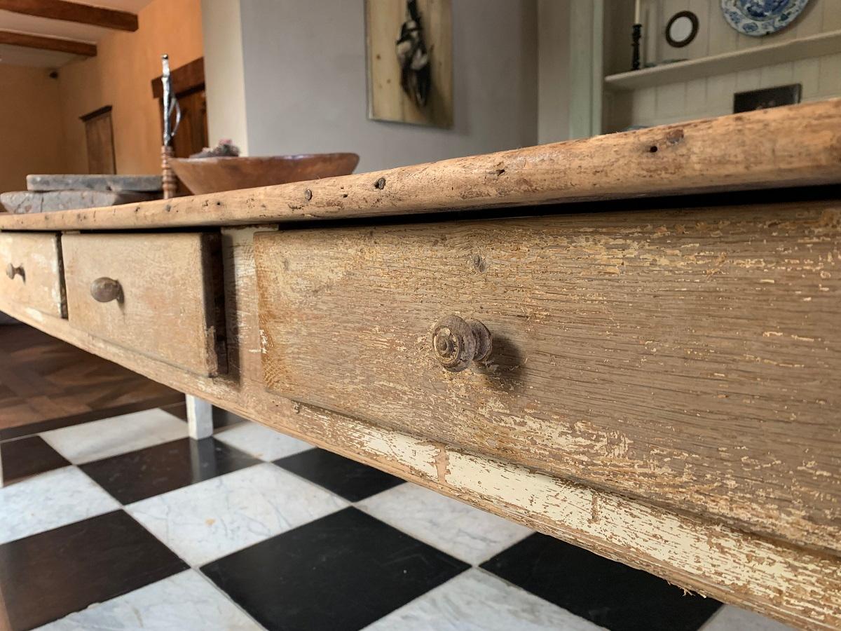 19th Centruy Oak and Poplar Farmhouse Table In Good Condition For Sale In Vosselaar, BE