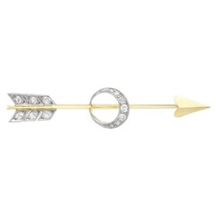 Antique 19th Century 0.29 Carat Diamond and 15K Yellow Gold Arrow Brooch