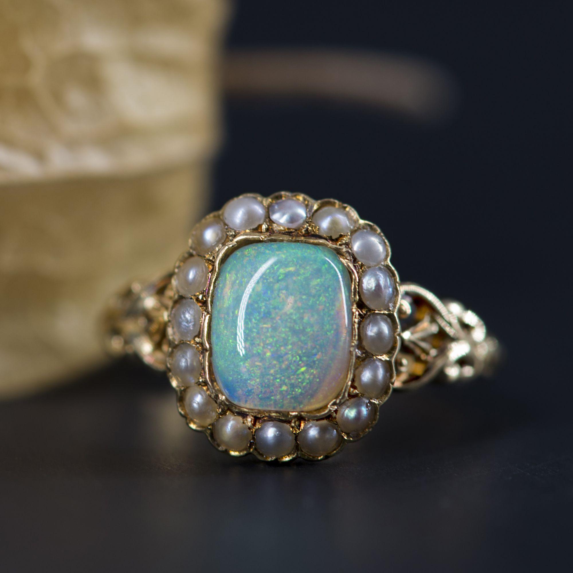 19th Century 0.79 Carat Opal Natural Pearls 18 Karat Yellow Gold Ring For Sale 6