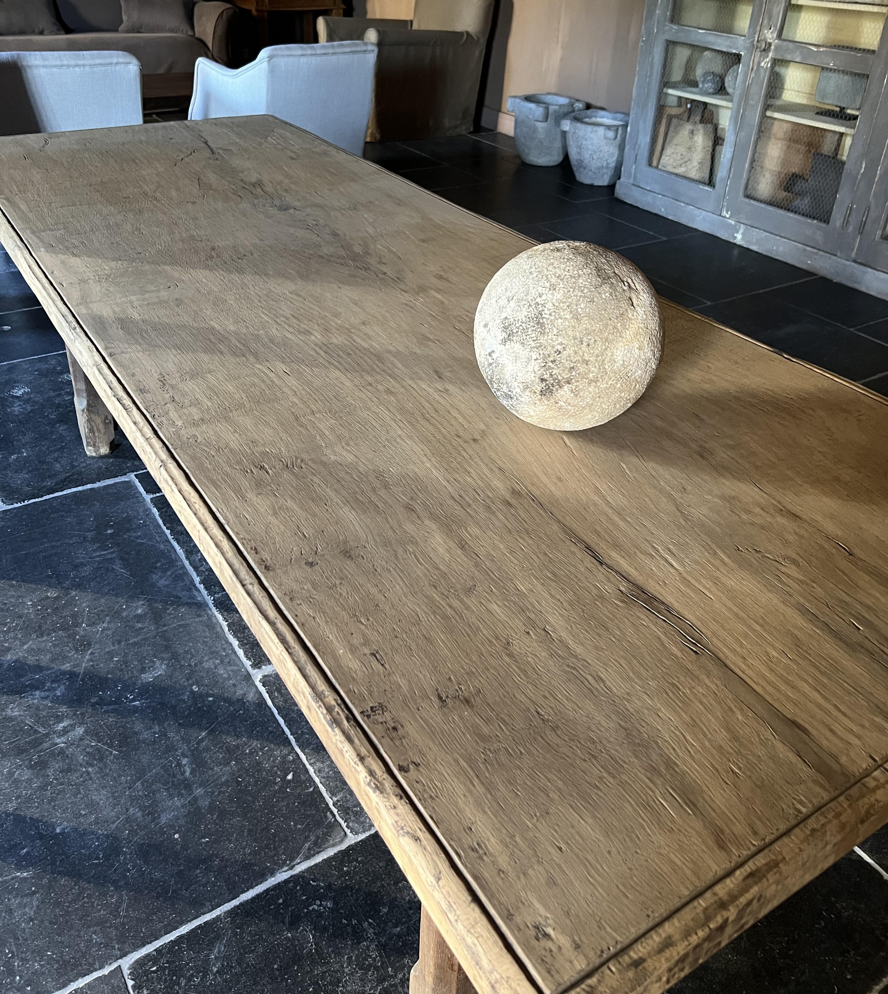 XIXe siècle Table de réfectoire de ferme du 19e siècle à 1 plateau en dalles en vente