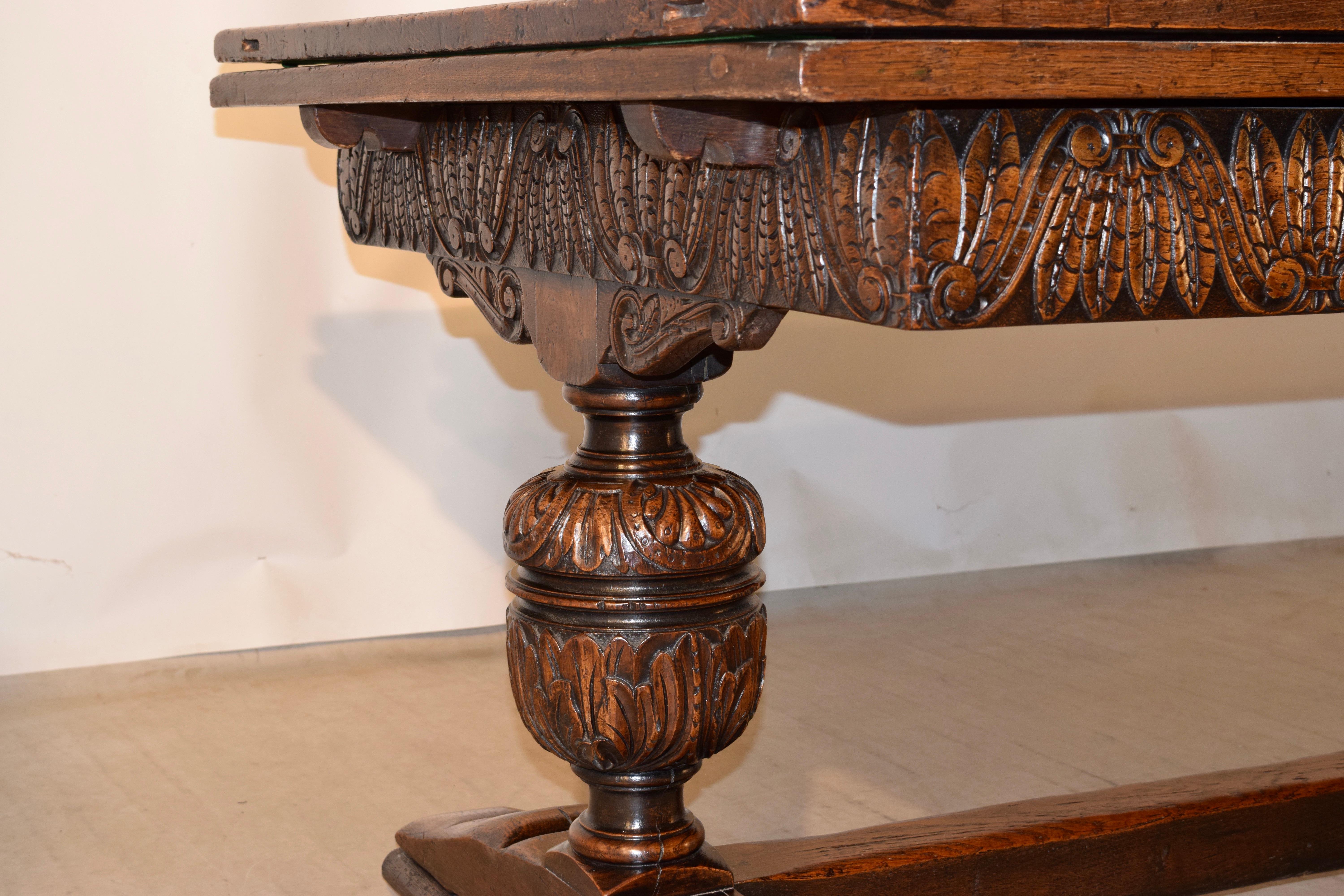 19th Century English Oak Draw Leaf Table In Good Condition In High Point, NC