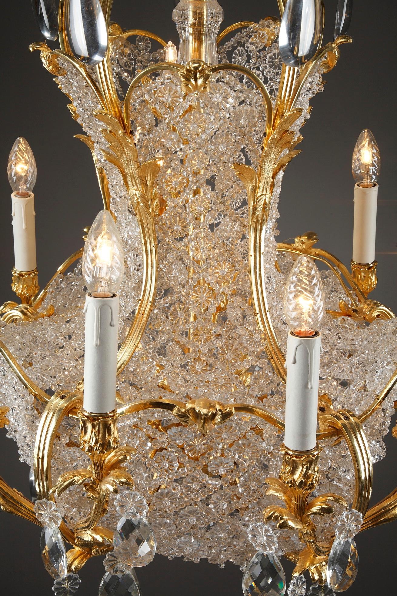 Lampadario a forma di cesto in Ormolu e cristallo del XIX secolo a 10 luci in vendita 5