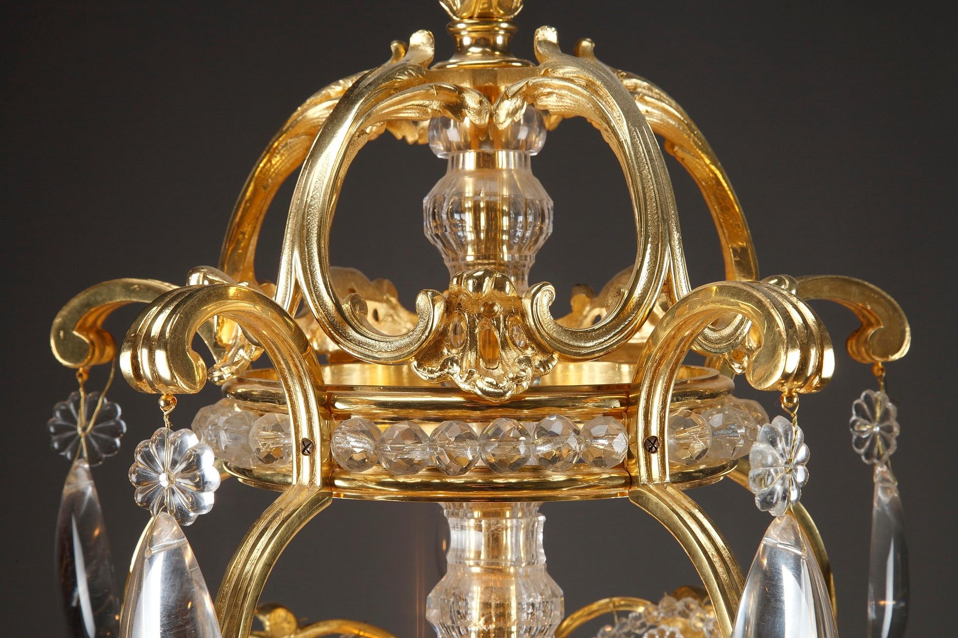 Lampadario a forma di cesto in Ormolu e cristallo del XIX secolo a 10 luci In condizioni buone in vendita a Paris, FR