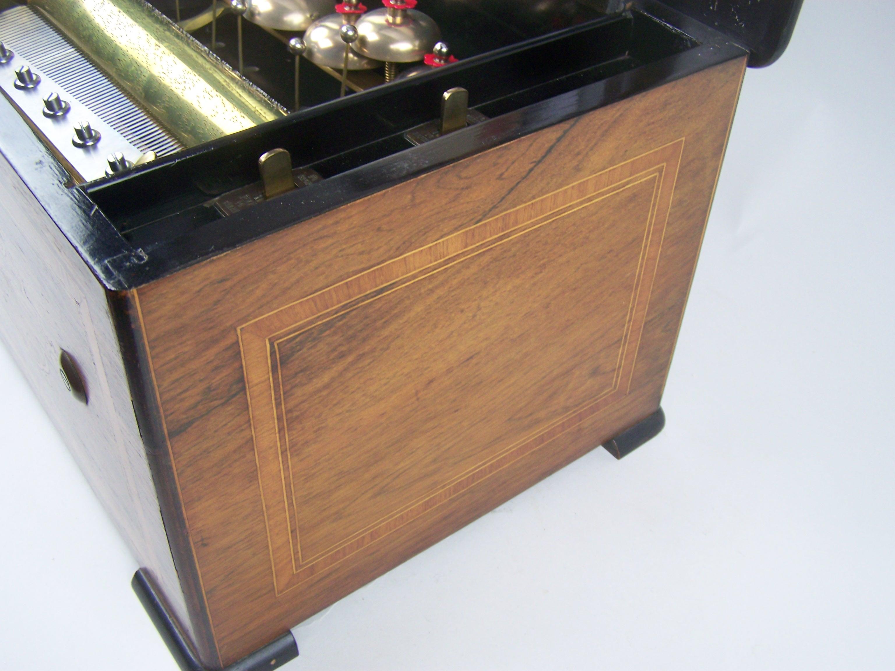 19th century 10 tune music box with 6 bells by Paillard 2