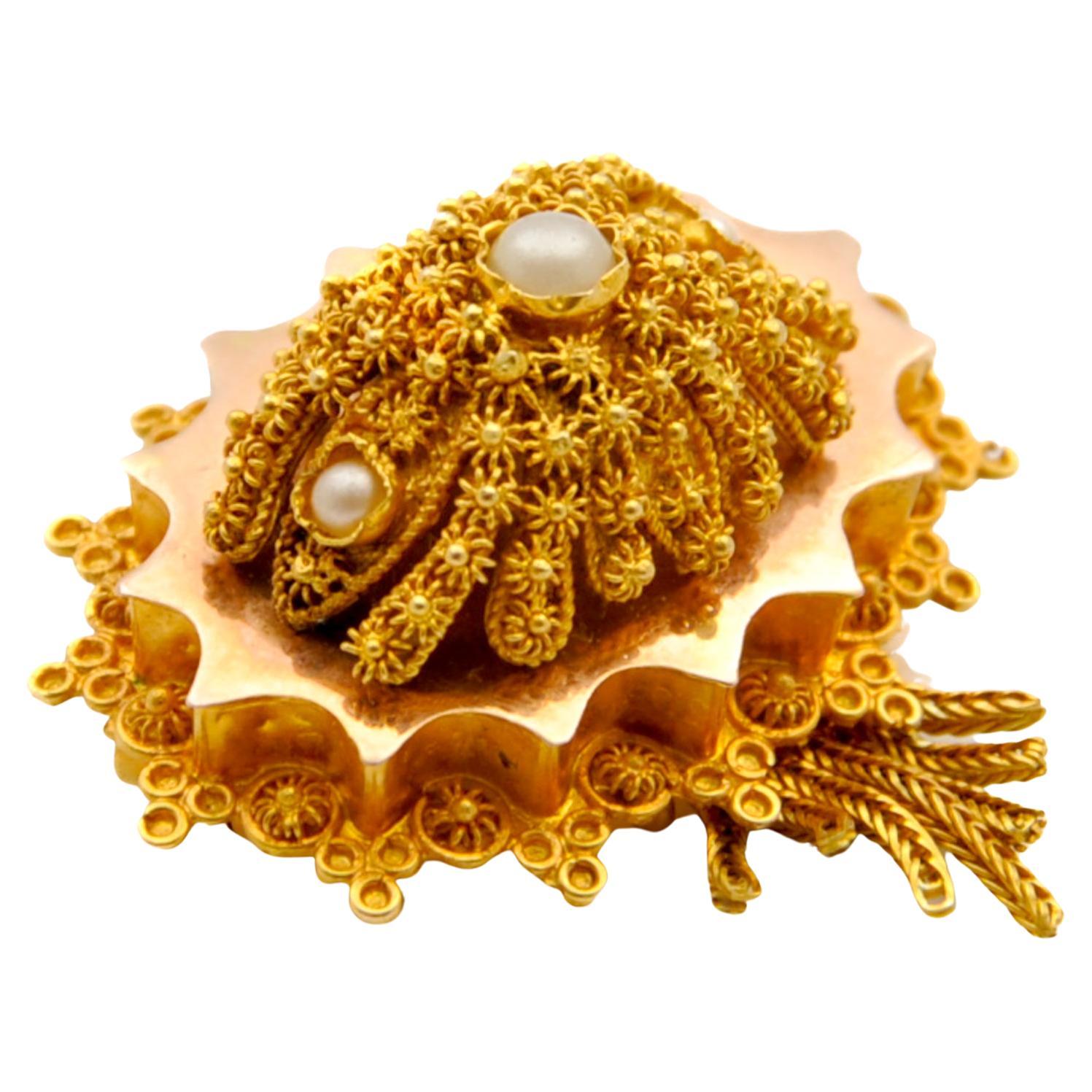 Broche à pompon ancienne en or rose 14 carats avec perles naturelles